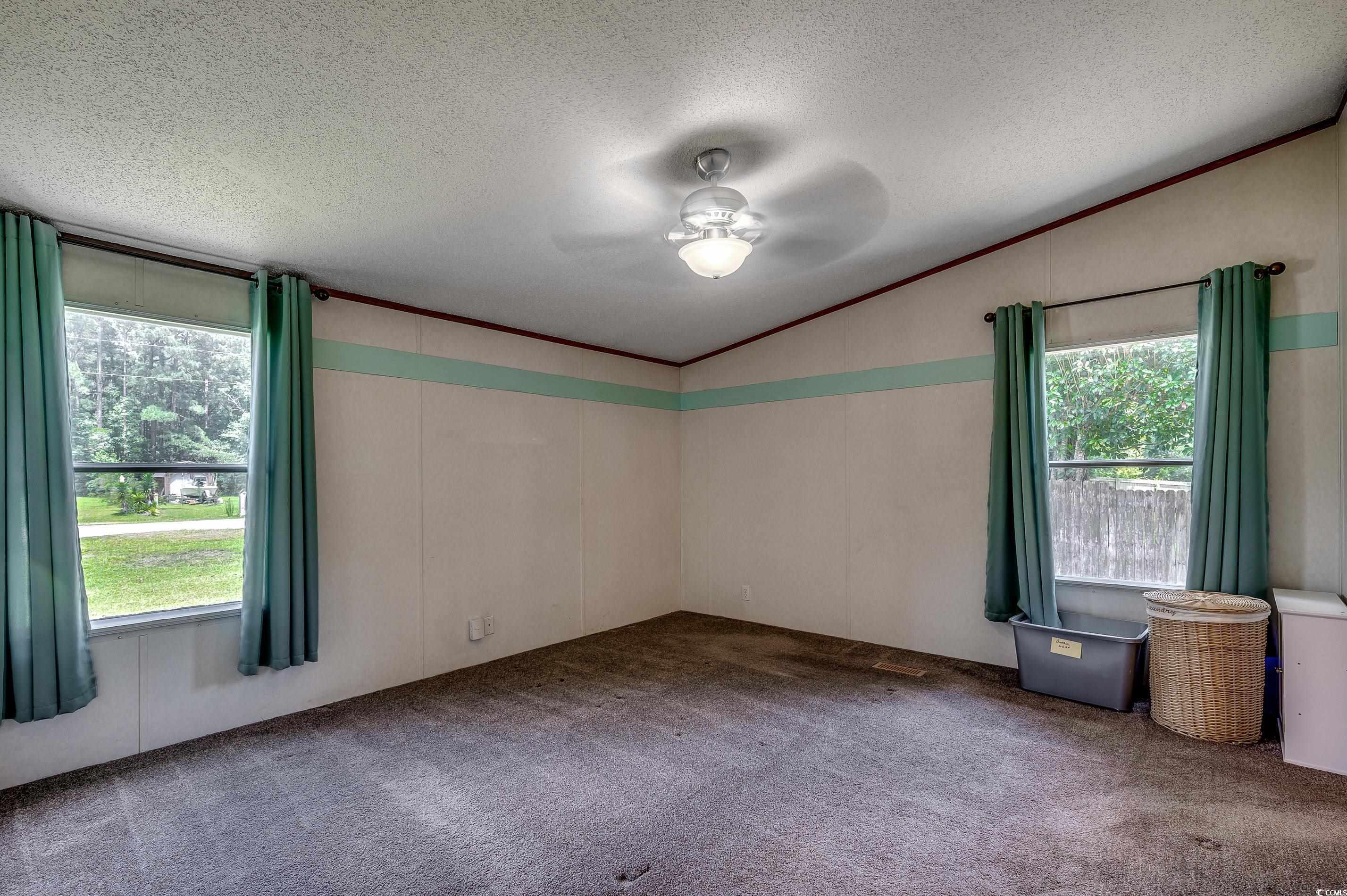300 Rolling Ridge Dr. Property Photo 13