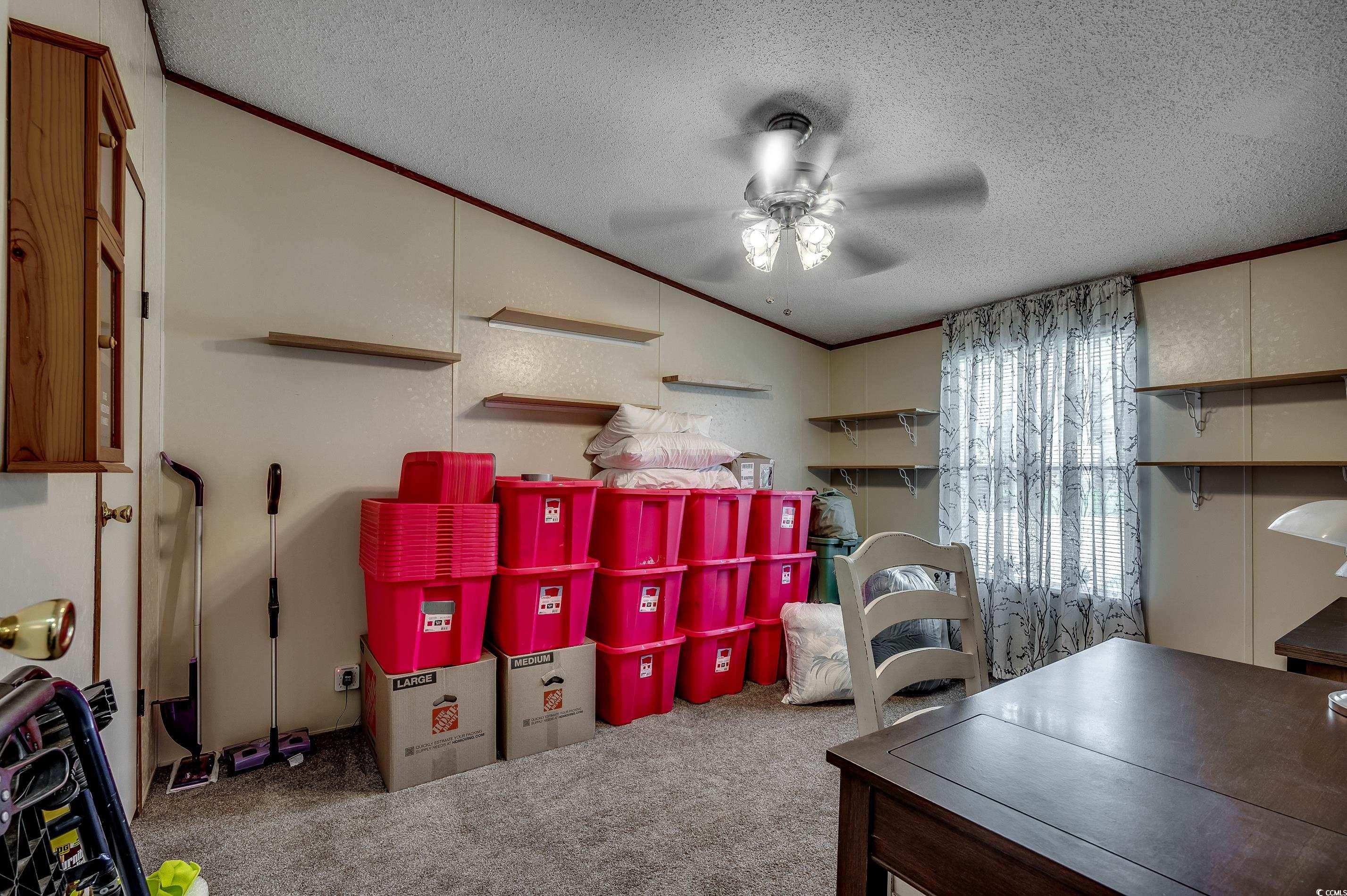 300 Rolling Ridge Dr. Property Photo 16