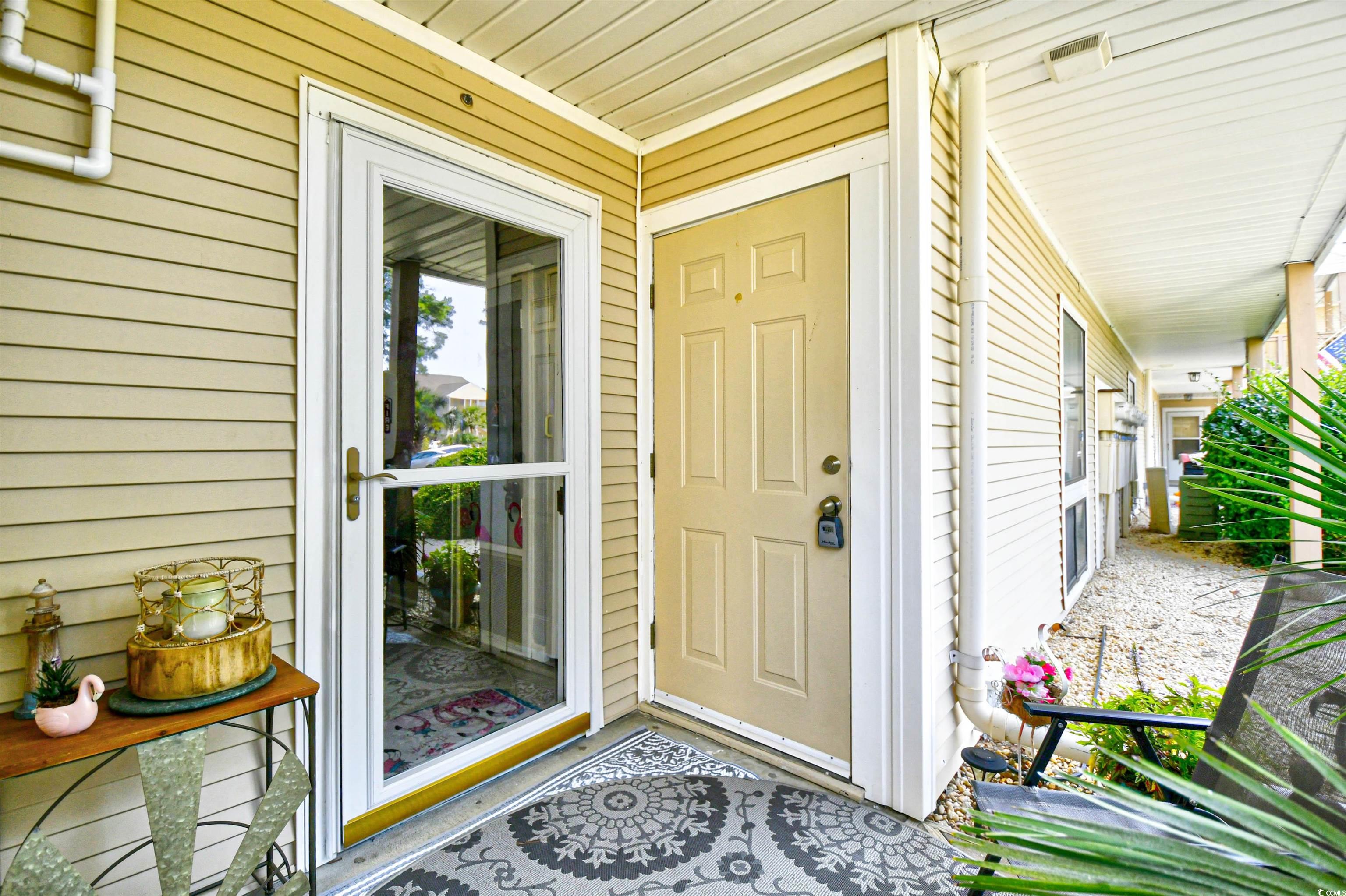 1025 Plantation Dr. Property Photo 5