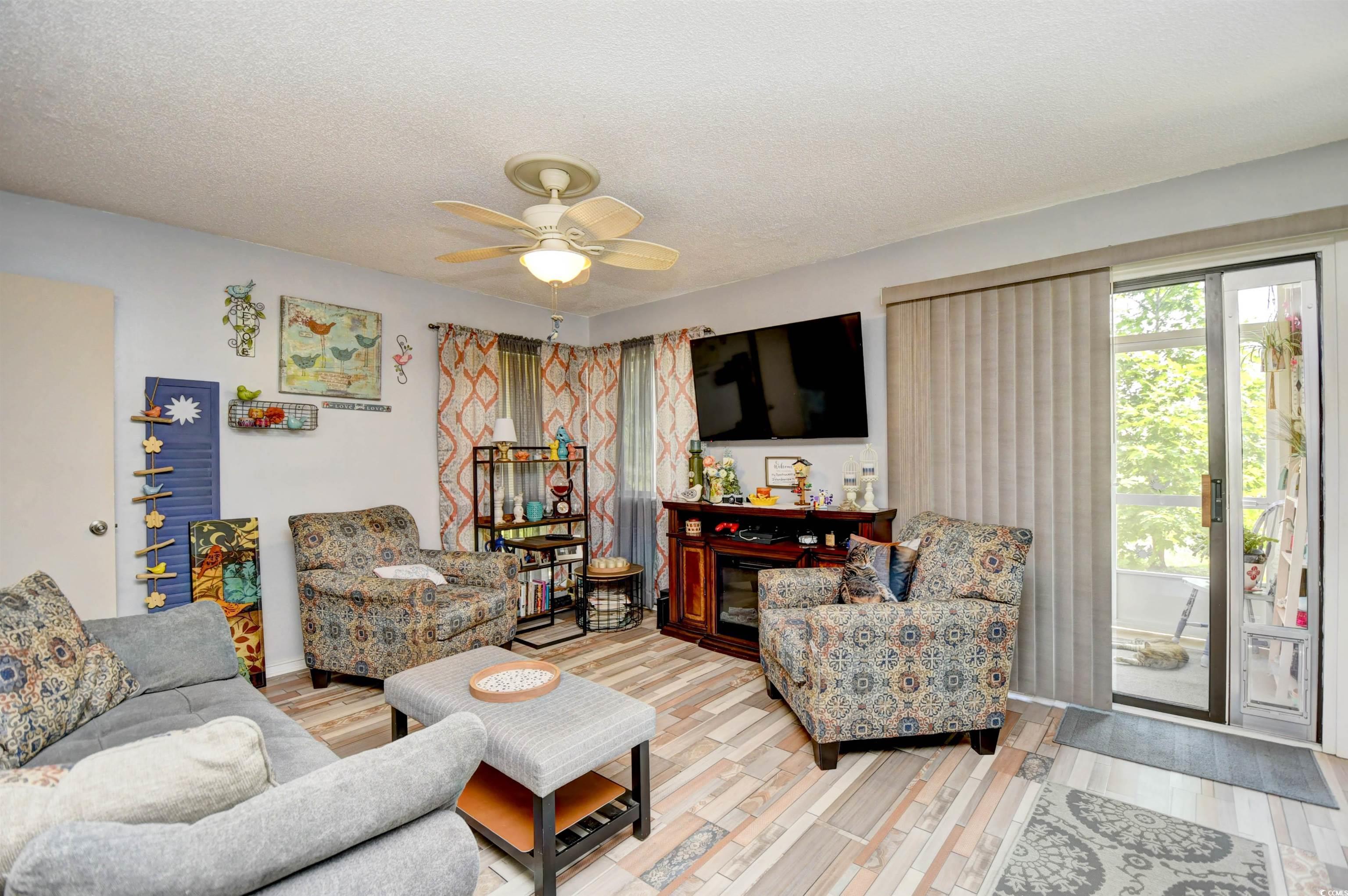 1025 Plantation Dr. Property Photo 8