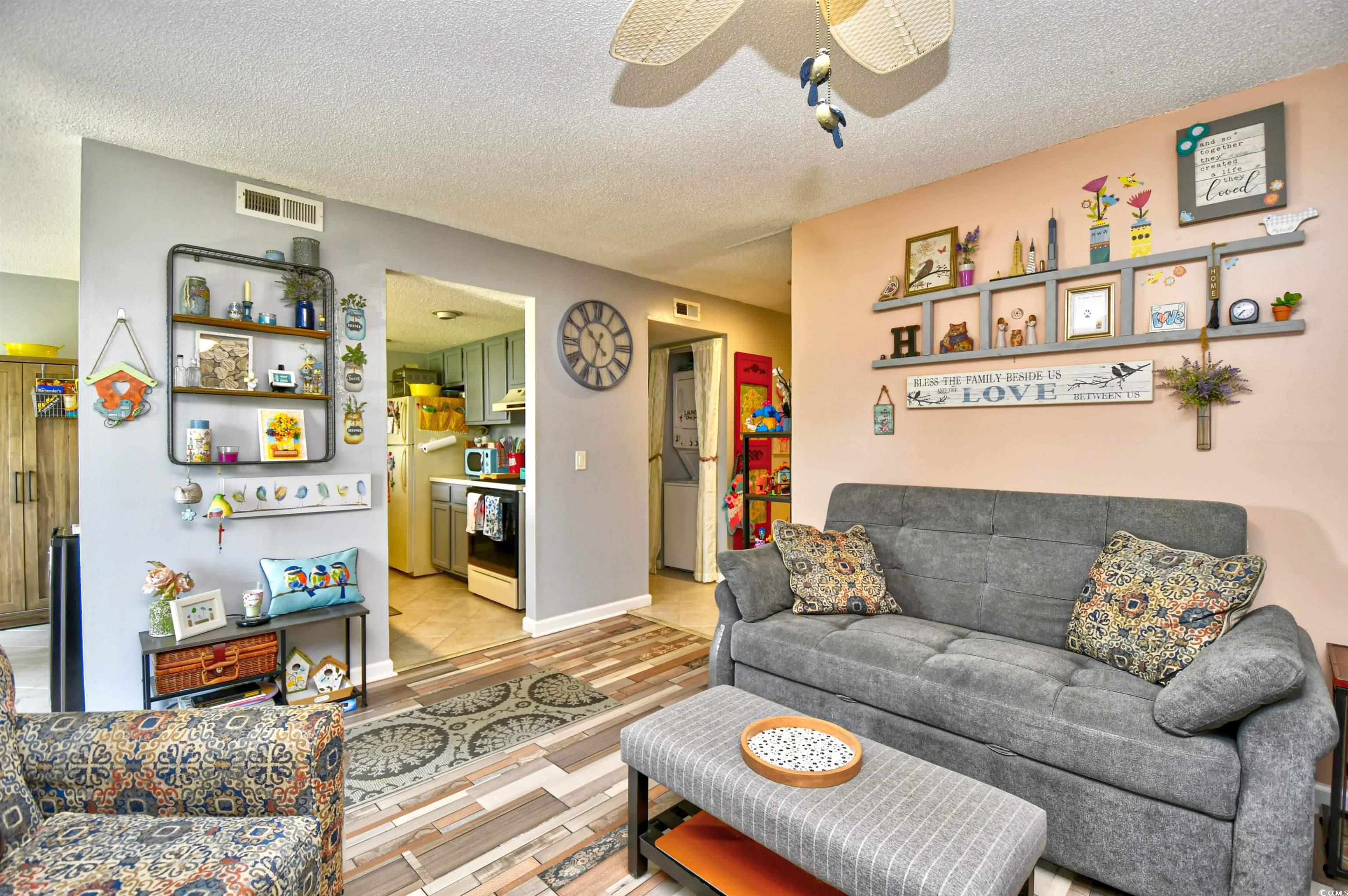 1025 Plantation Dr. Property Photo 10