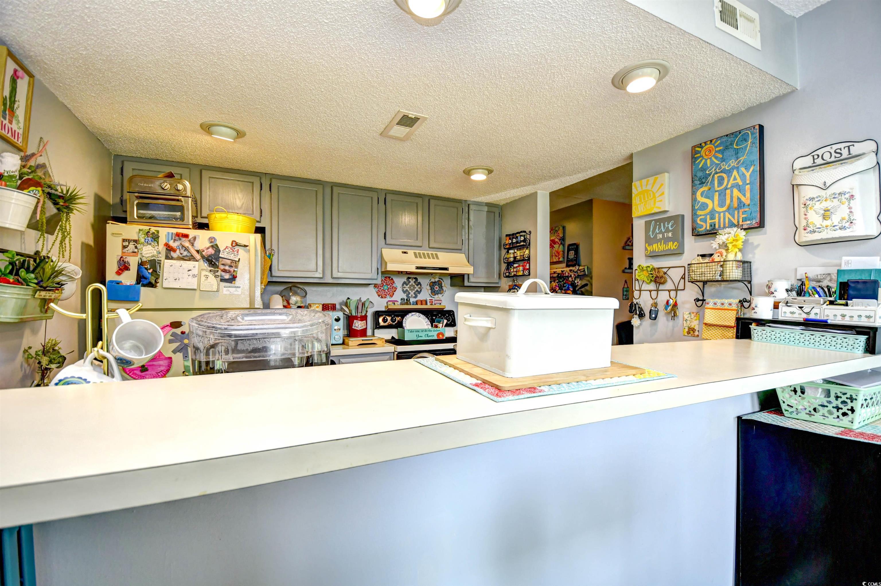 1025 Plantation Dr. Property Photo 14