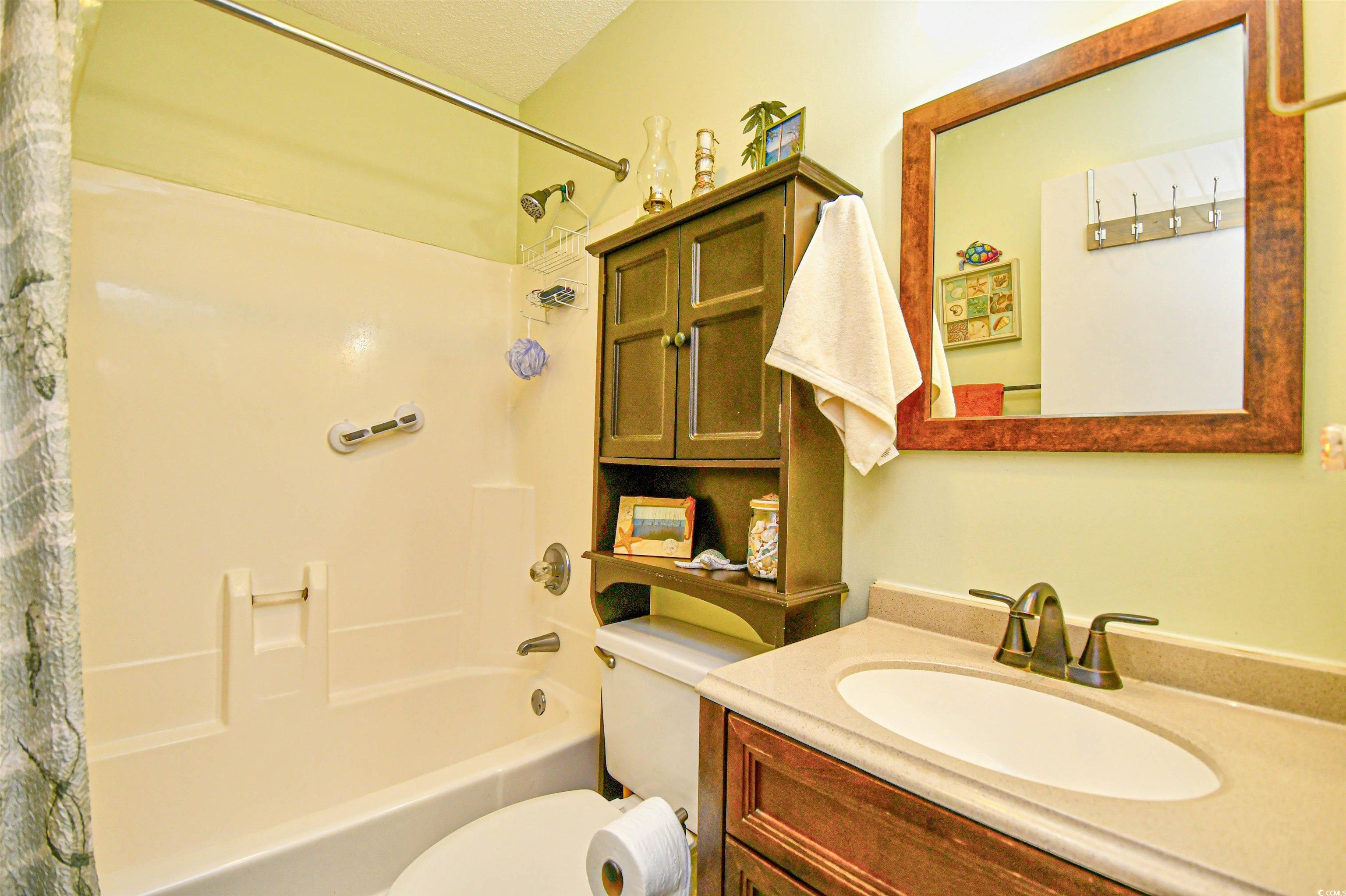 1025 Plantation Dr. Property Photo 24