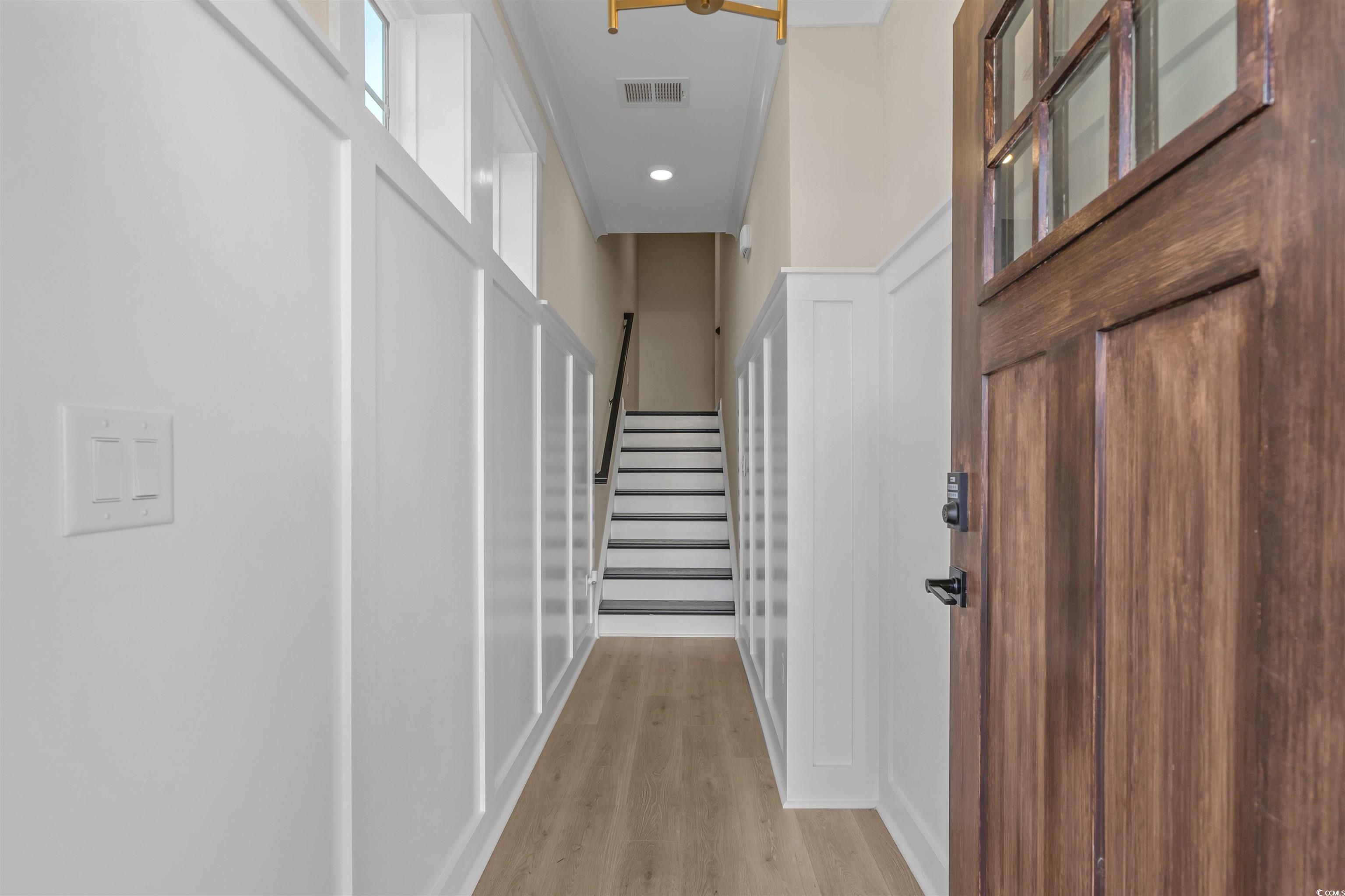 8468 Duke Pl. Property Photo 4