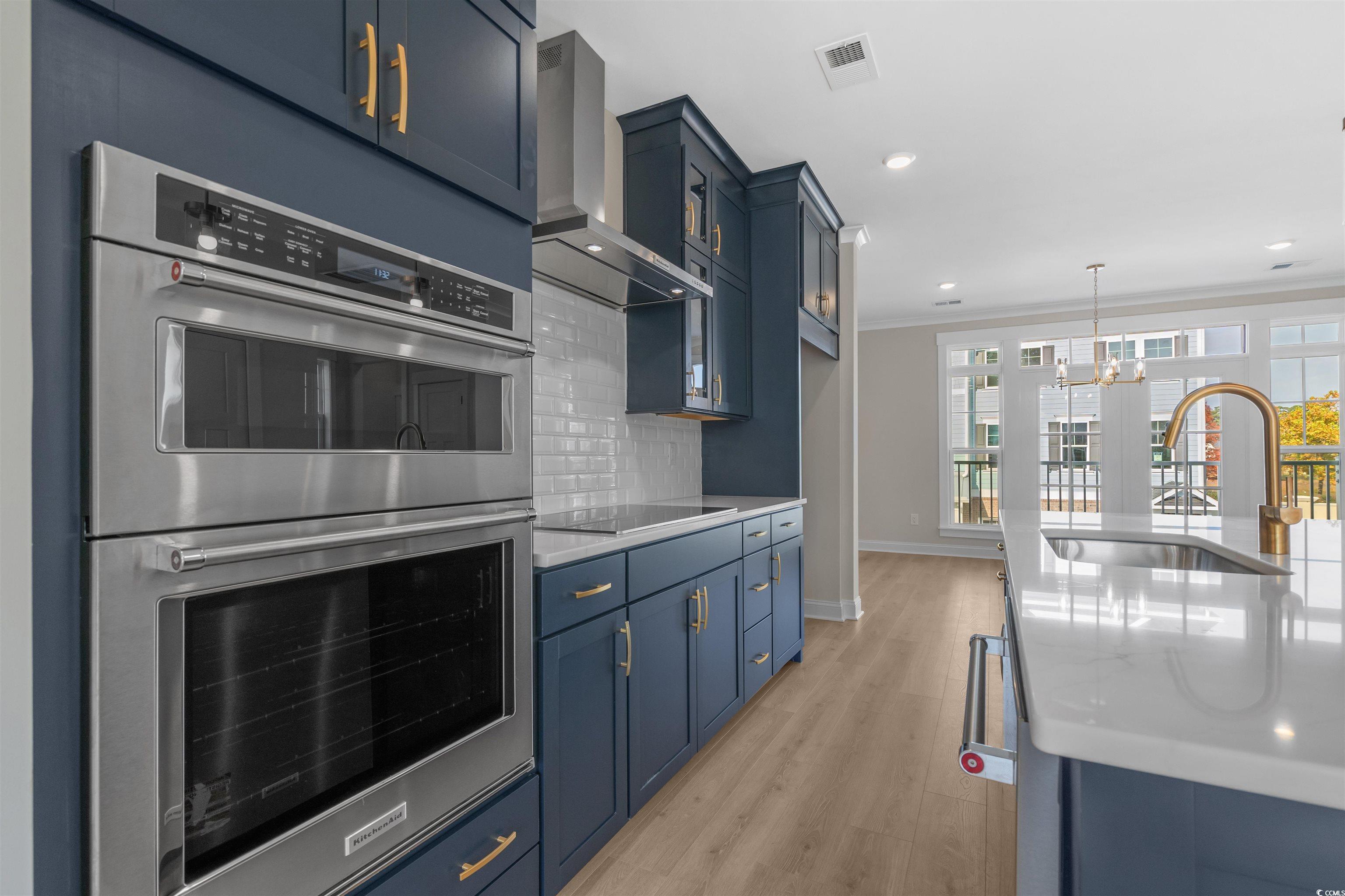 8468 Duke Pl. Property Photo 5