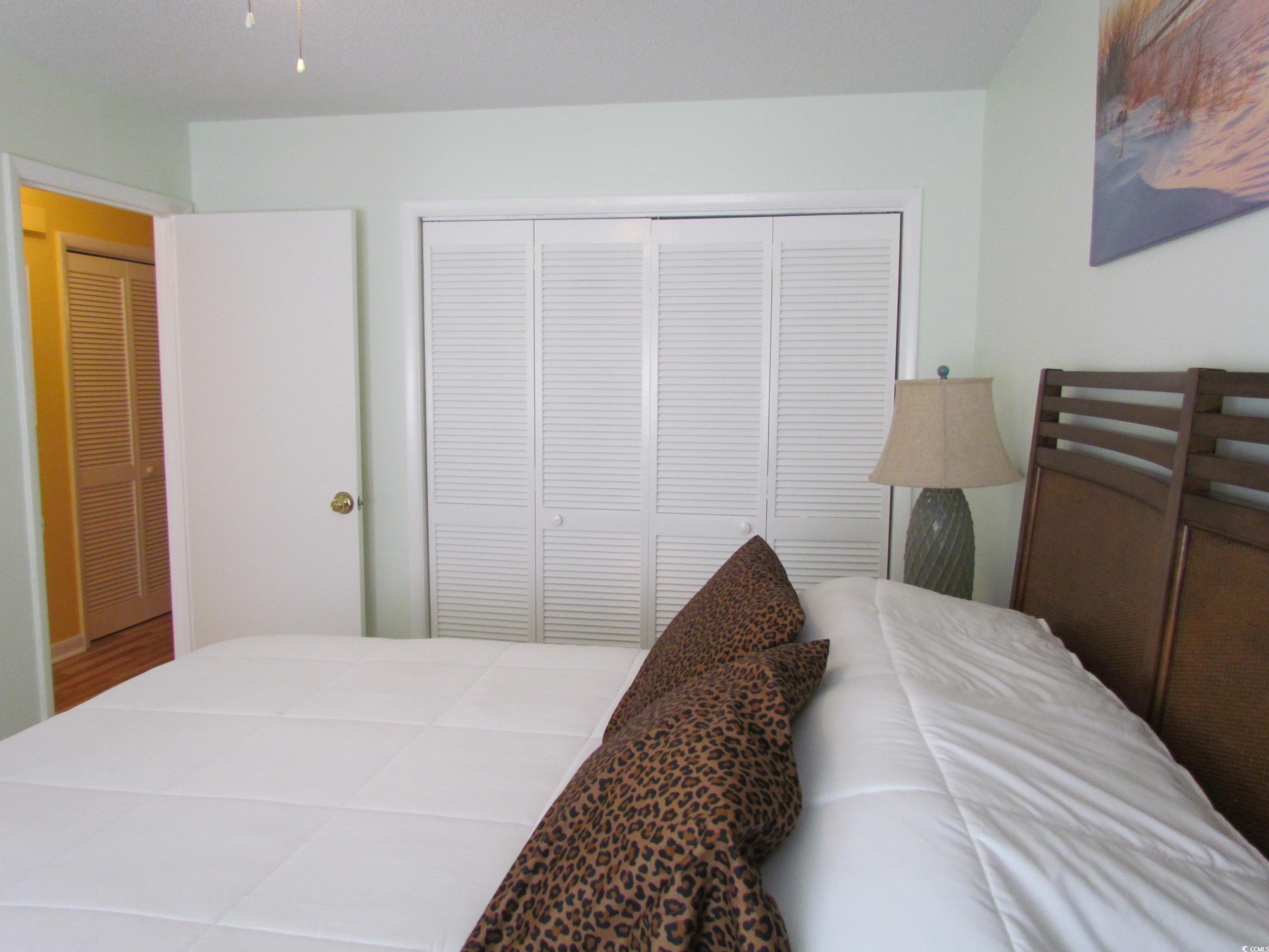 500 Fairway Village Dr. Property Photo 6