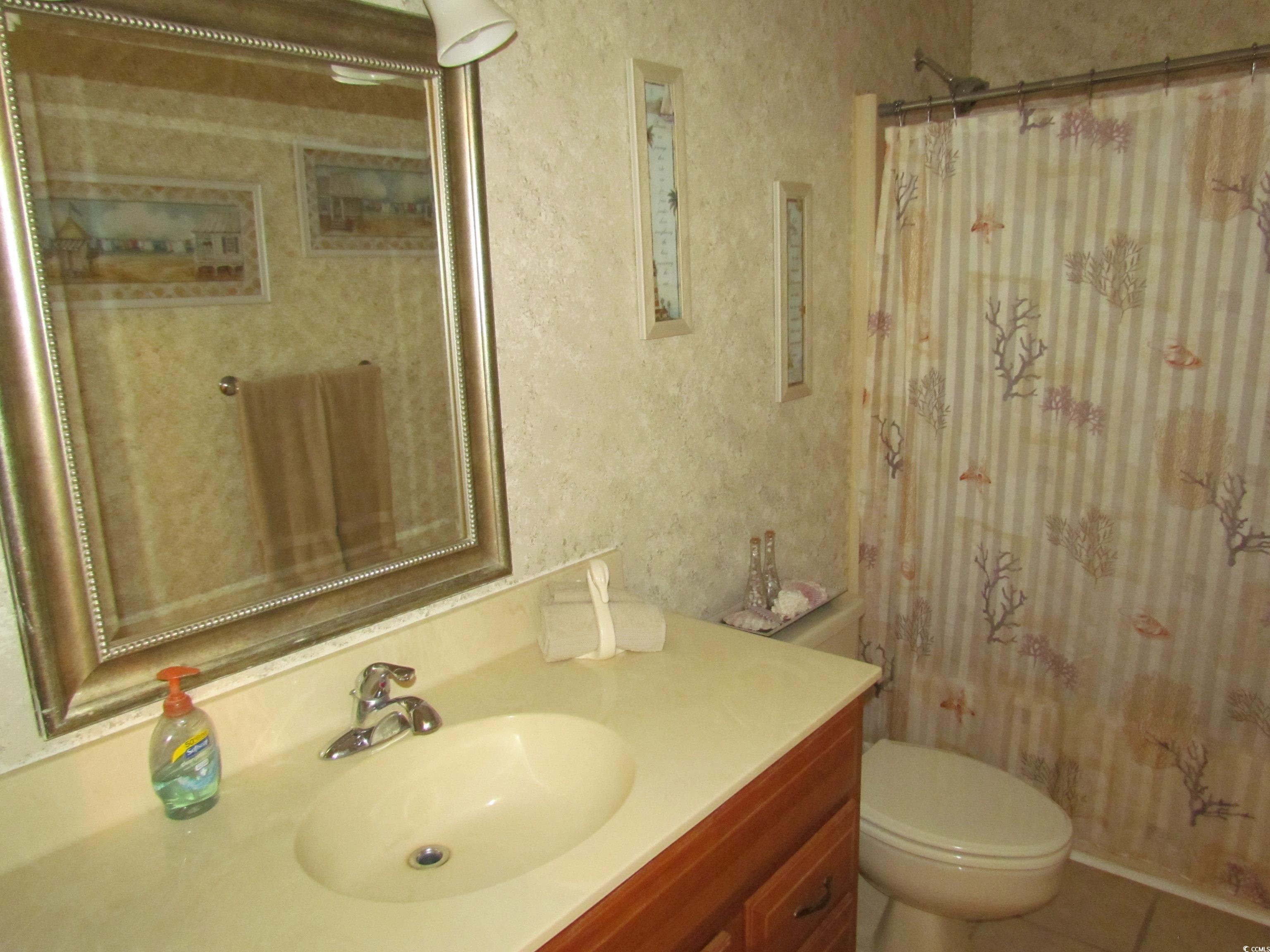 500 Fairway Village Dr. Property Photo 7