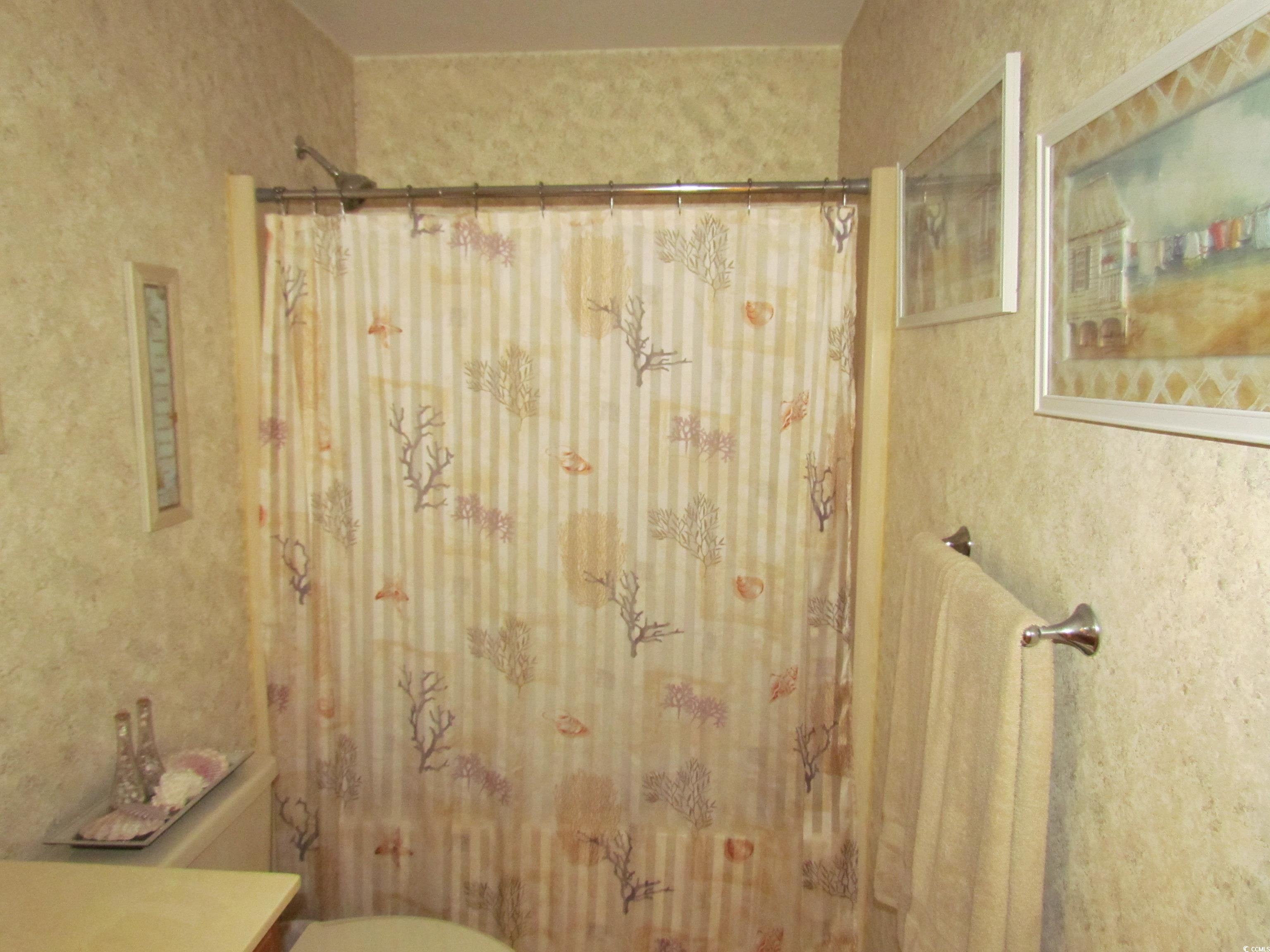 500 Fairway Village Dr. Property Photo 8