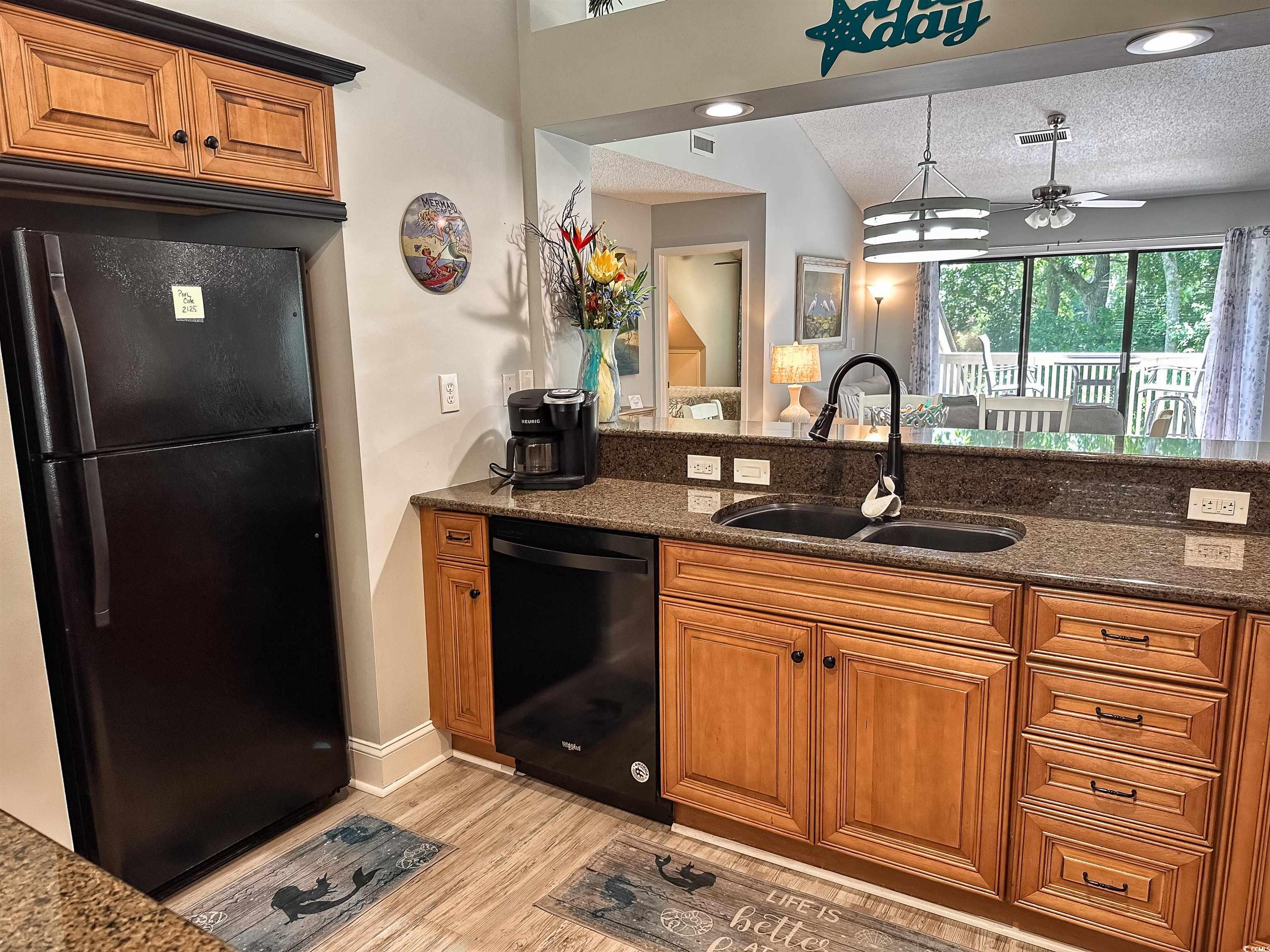 145 Hartland Dr. Property Photo 13