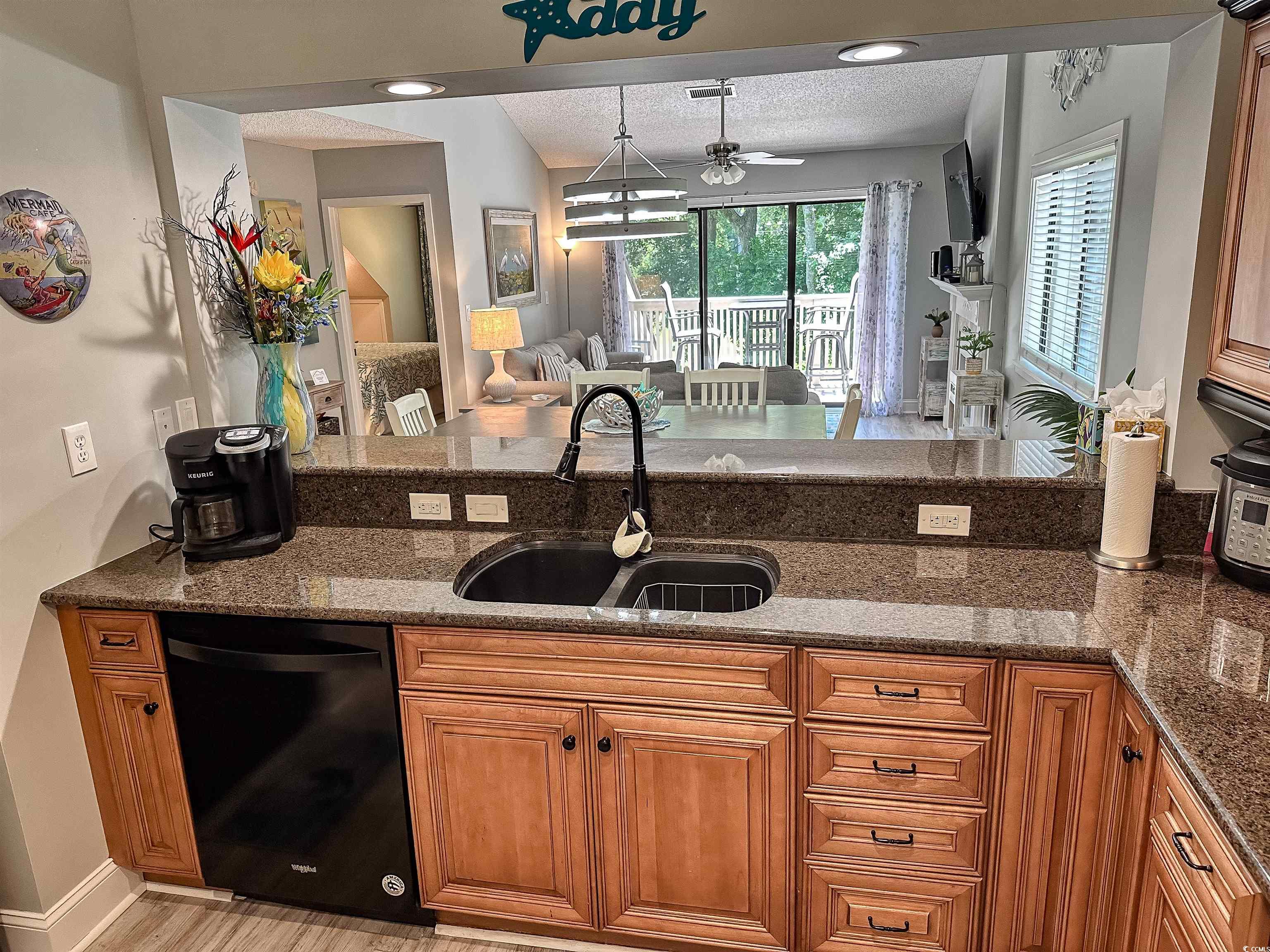 145 Hartland Dr. Property Photo 14