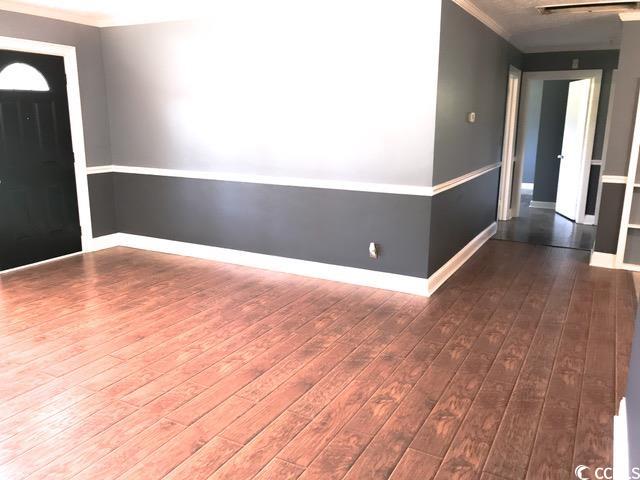 3110 Pinewood Dr. Property Photo 2