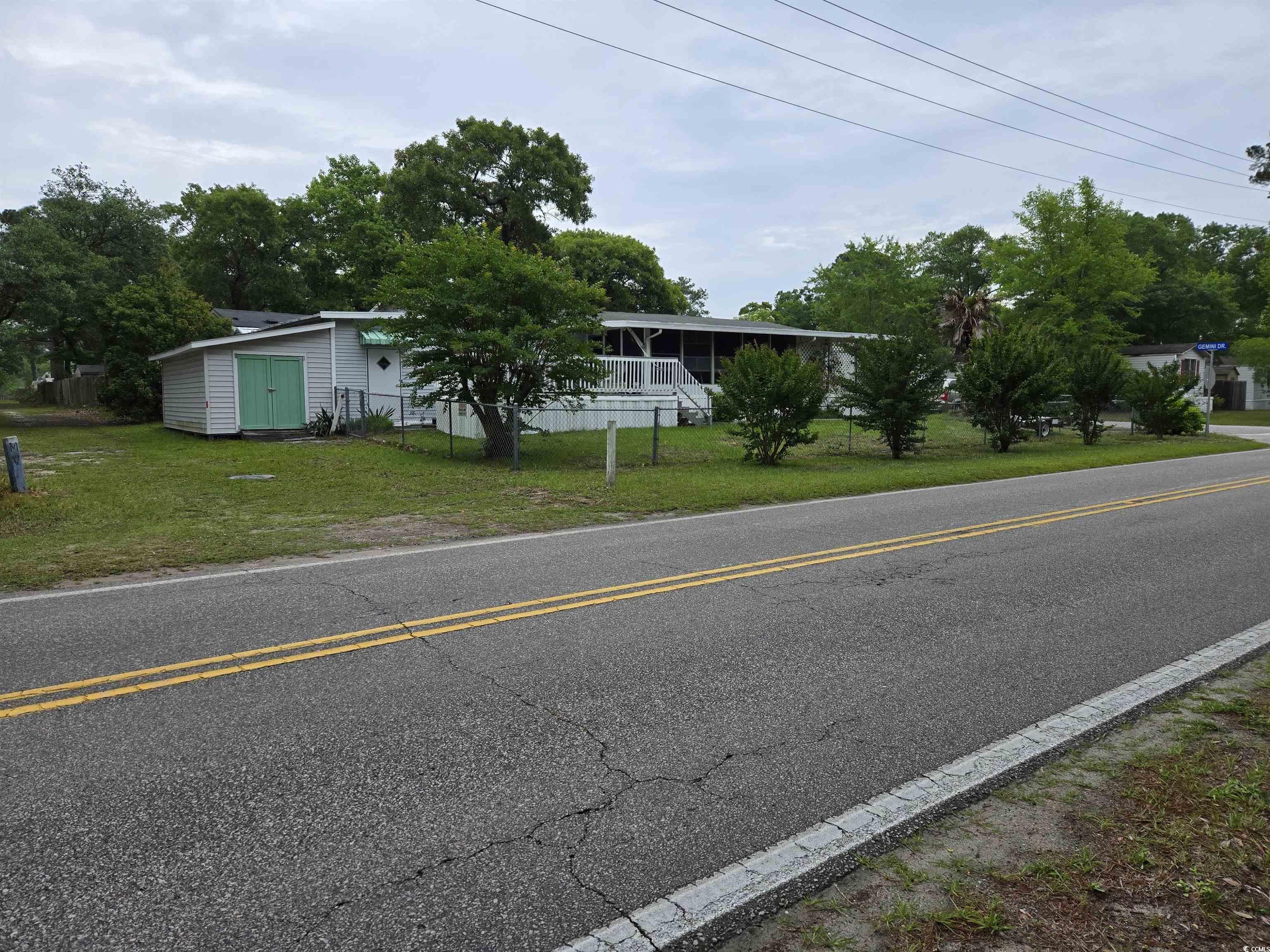 2701 Gemini Dr. Property Photo 3