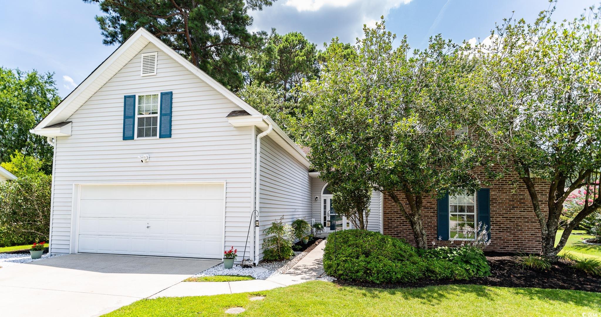 1409 Ashwood Circle Property Photo 1