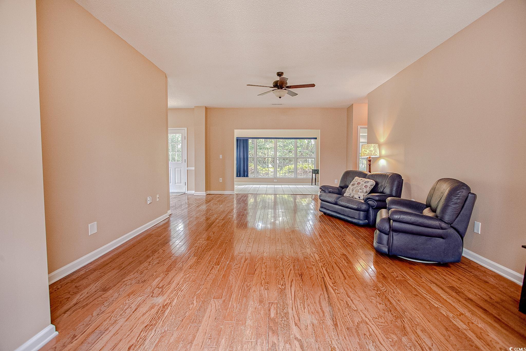 1409 Ashwood Circle Property Photo 5