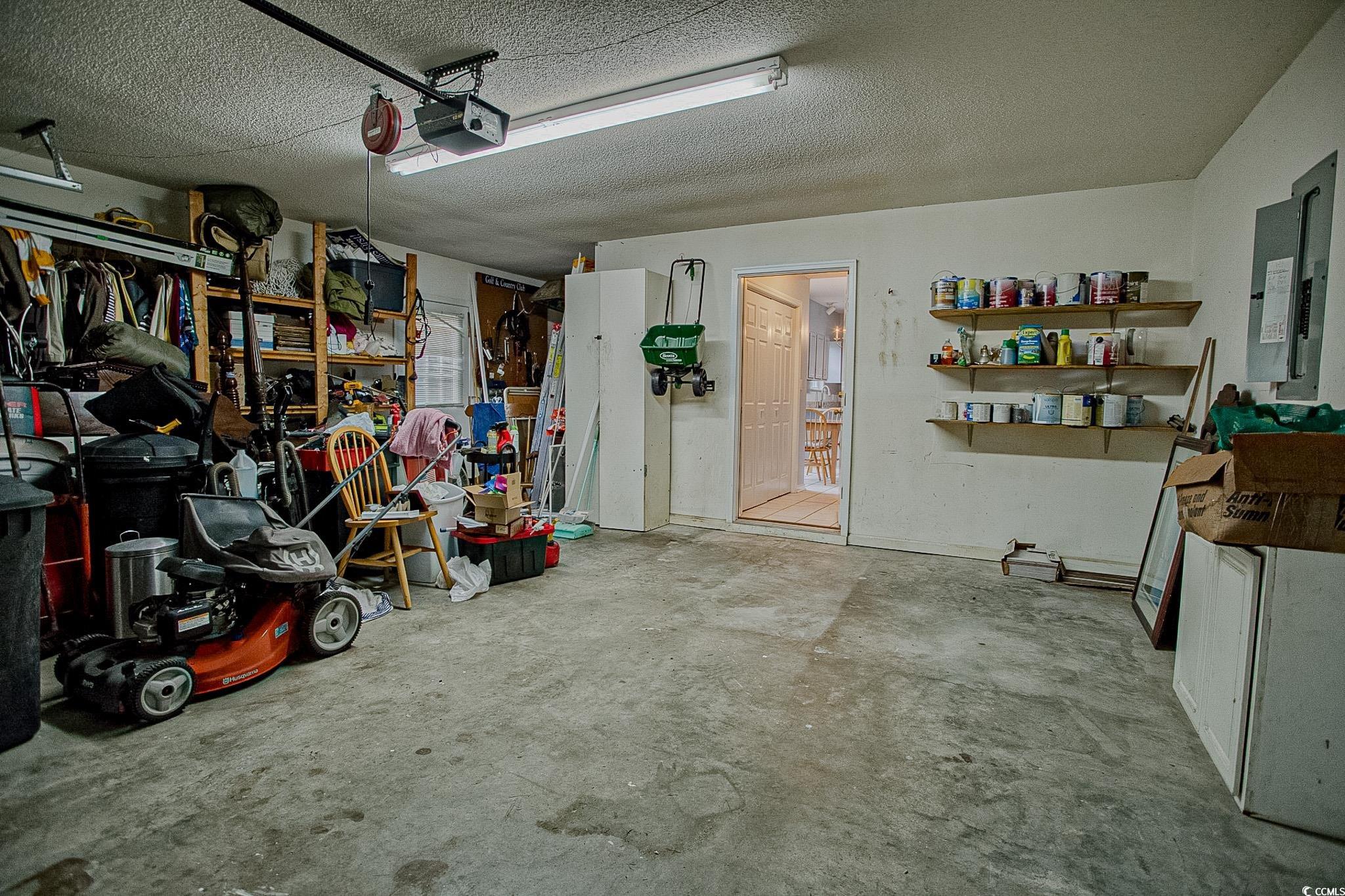 1409 Ashwood Circle Property Photo 34