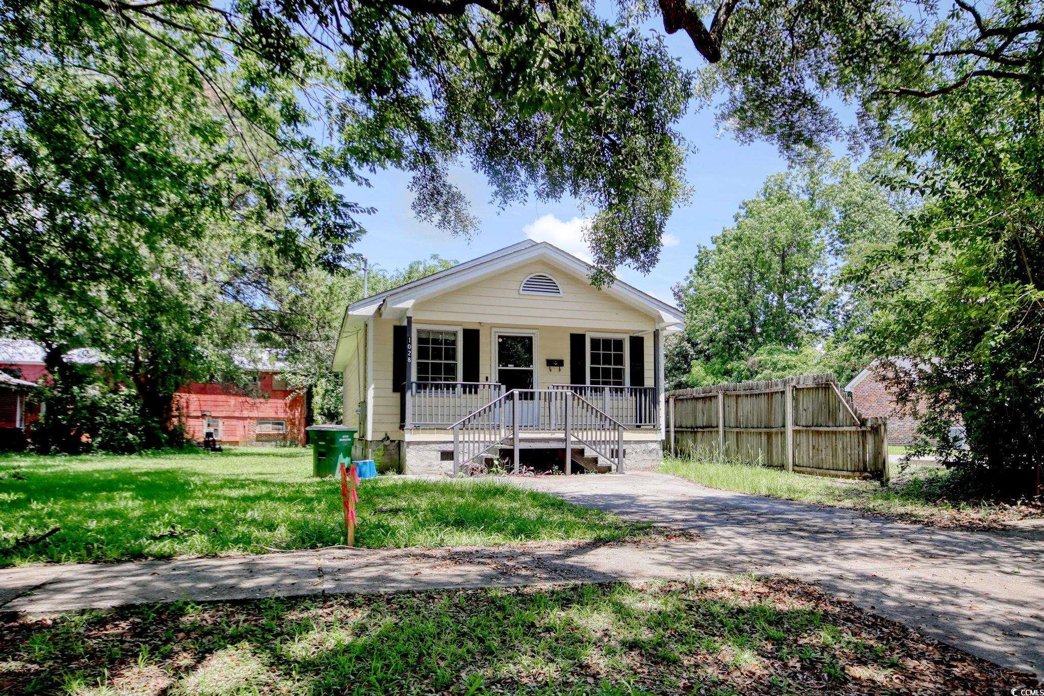 1028 Duke St. Property Photo