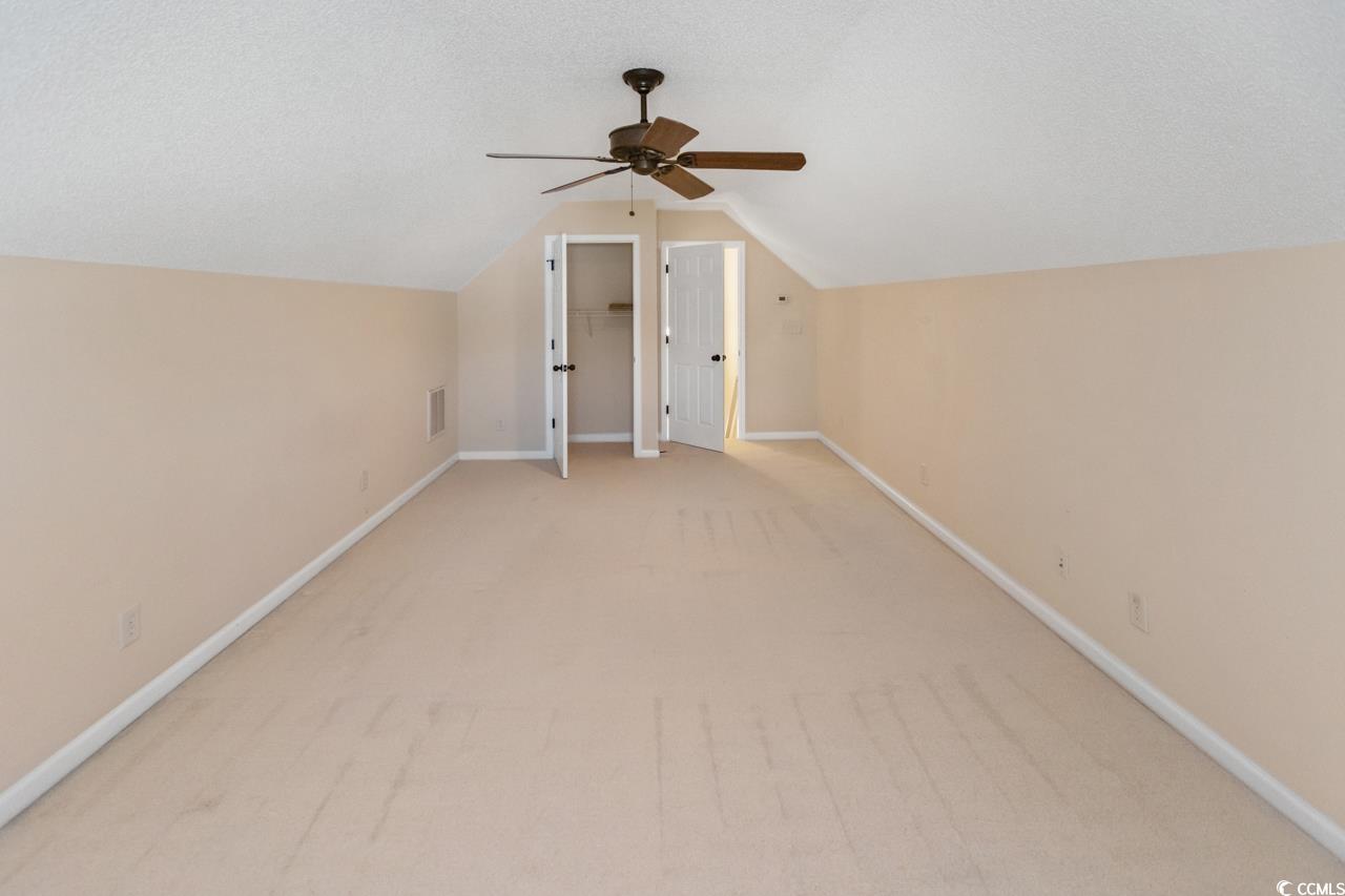 56 Willowbend Dr. Property Photo 28