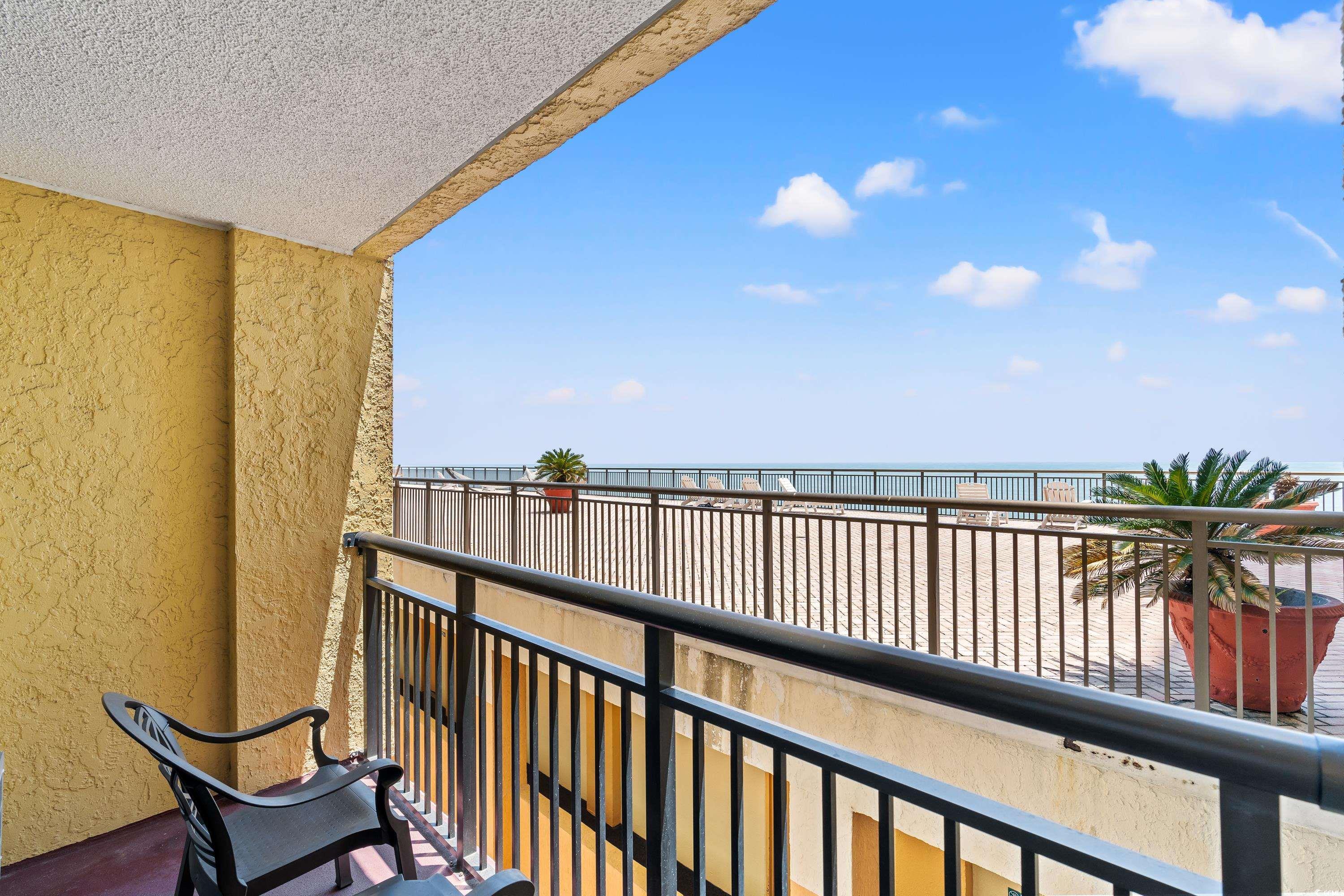6900 N Ocean Blvd. Property Photo 4
