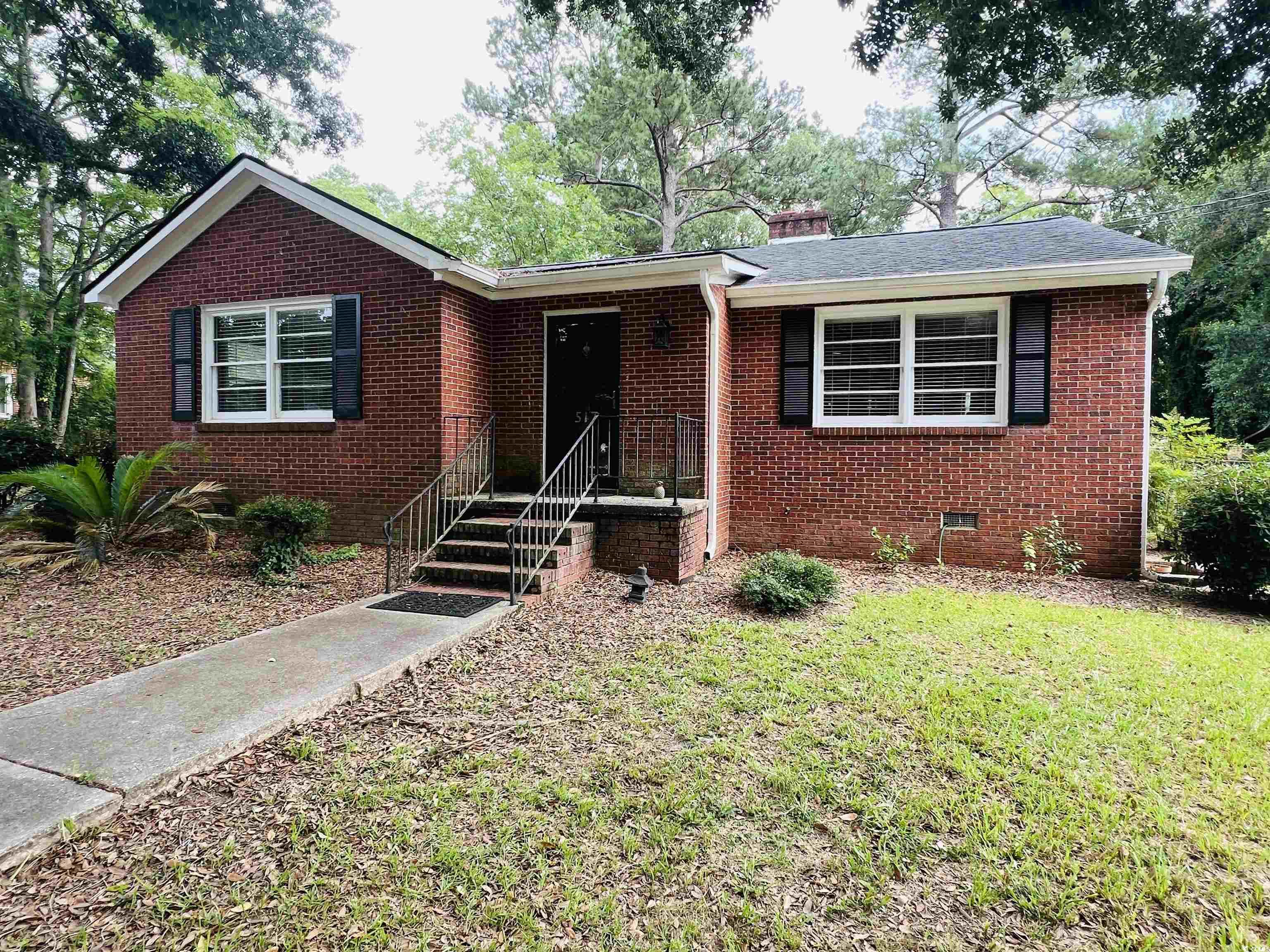 517 Singleton Ave Property Photo 1