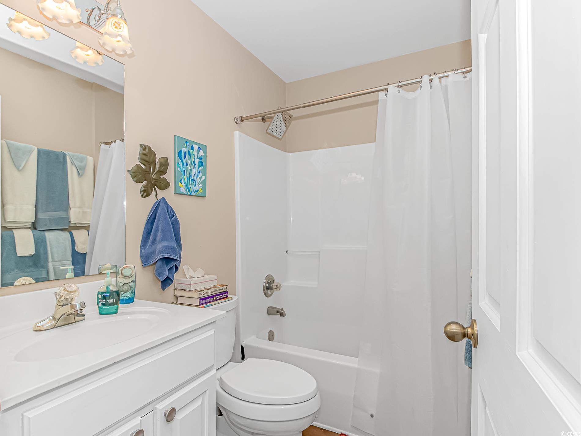2454 Glen Dr. Property Photo 17