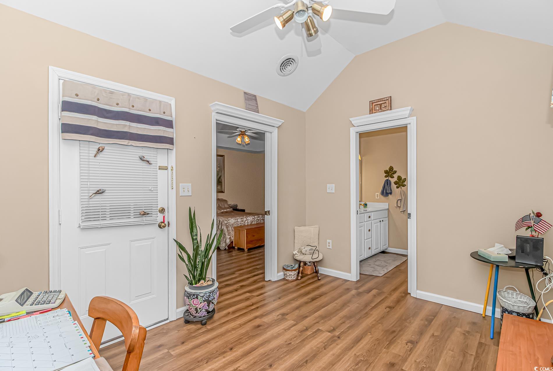 2454 Glen Dr. Property Photo 23