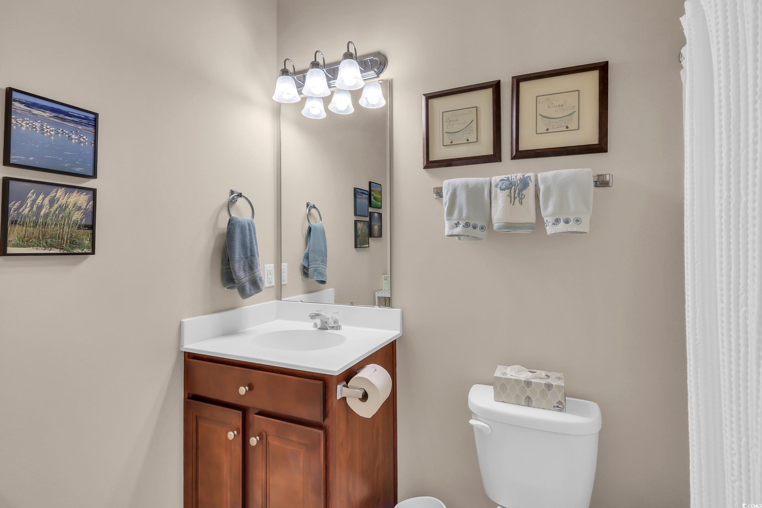6253 Catalina Dr. Property Photo 12