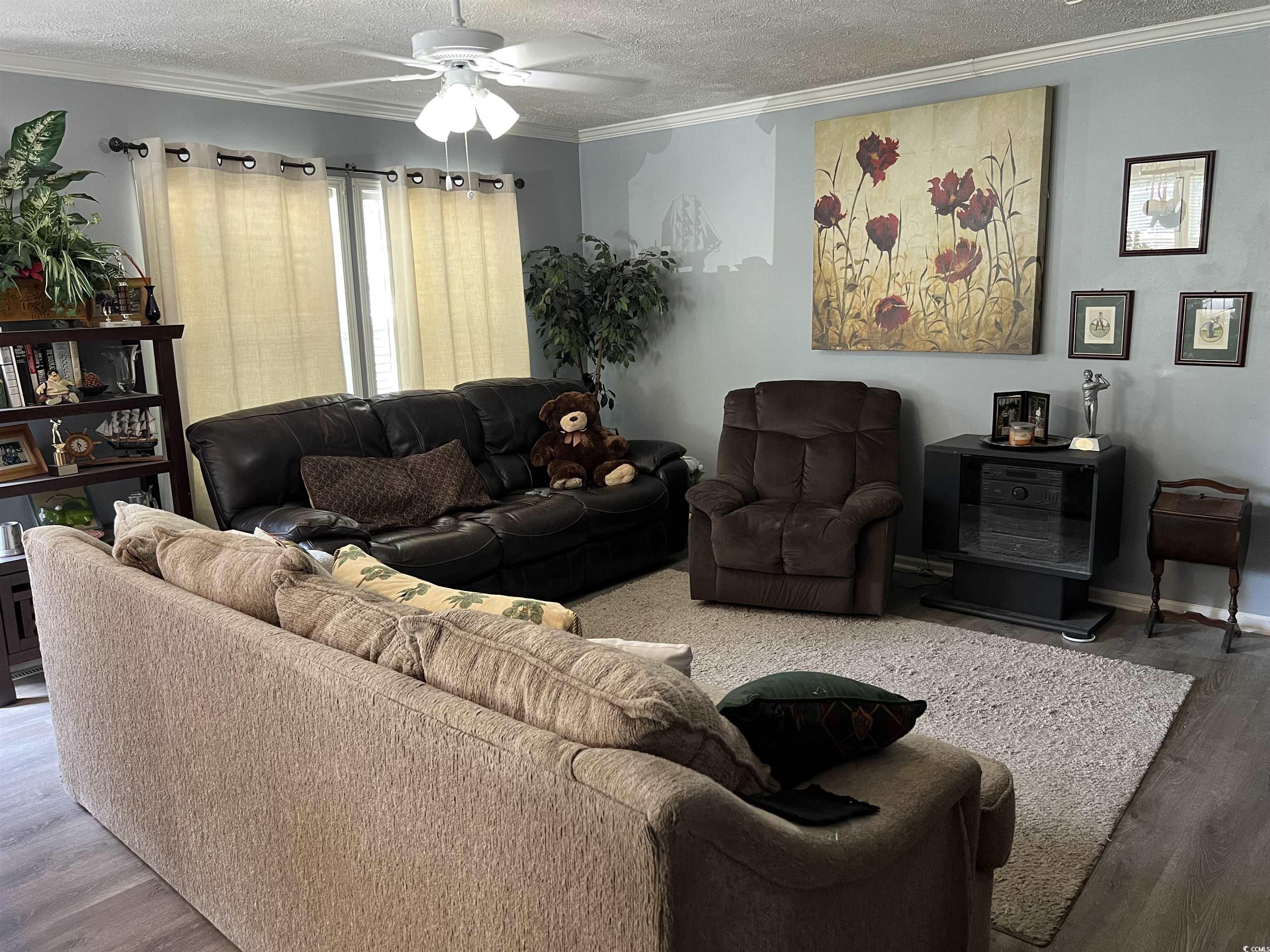 14 Shamrock Circle Property Photo 5