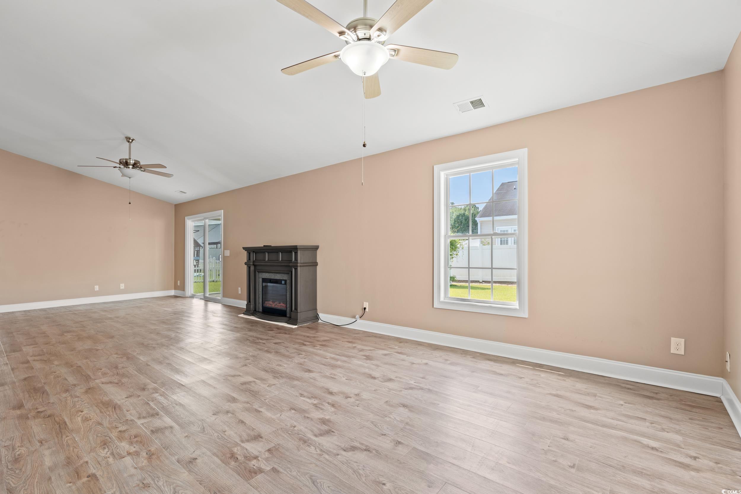 708 Alexis Dr. Property Photo 6