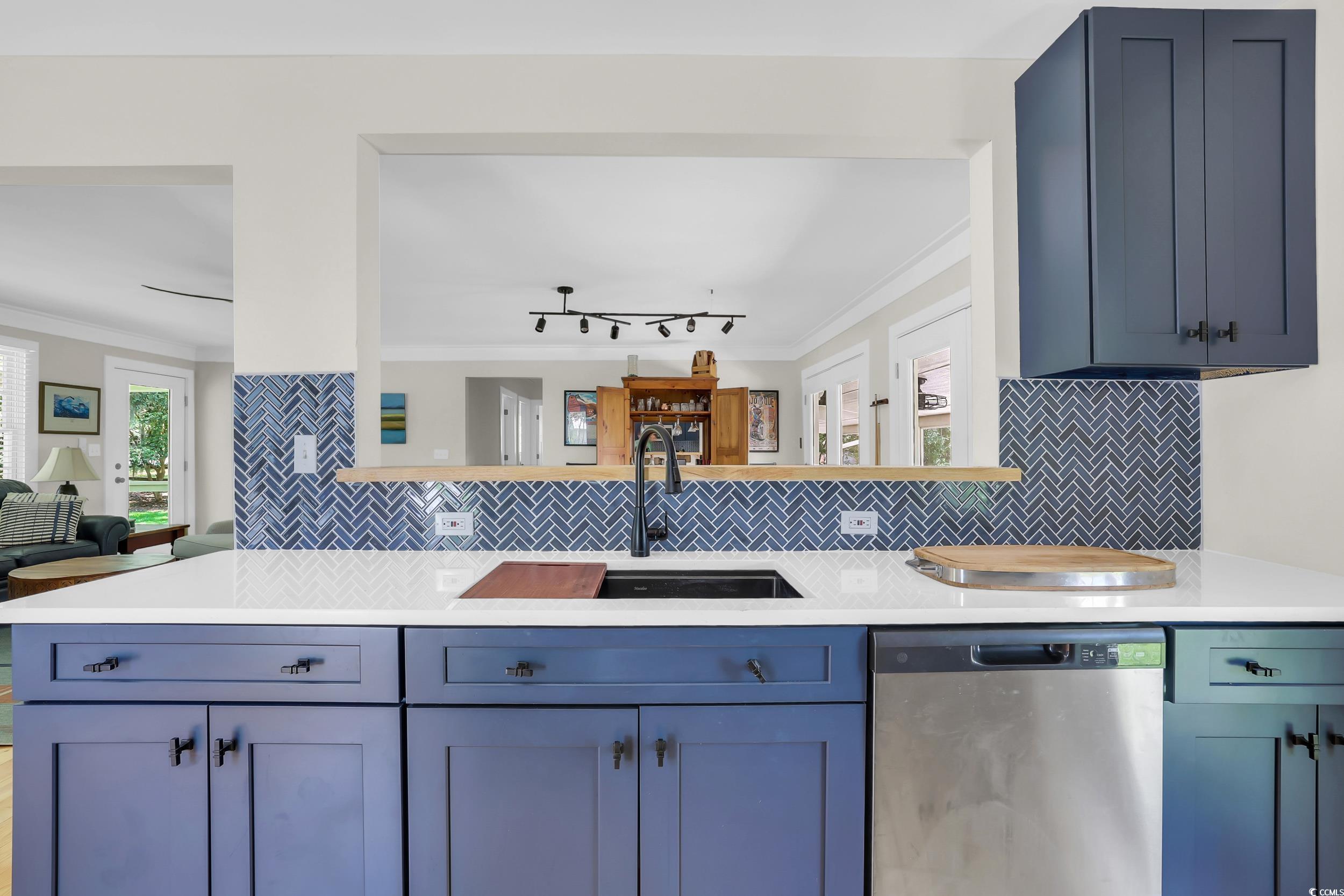 485 Waterford Dr. Property Photo 13