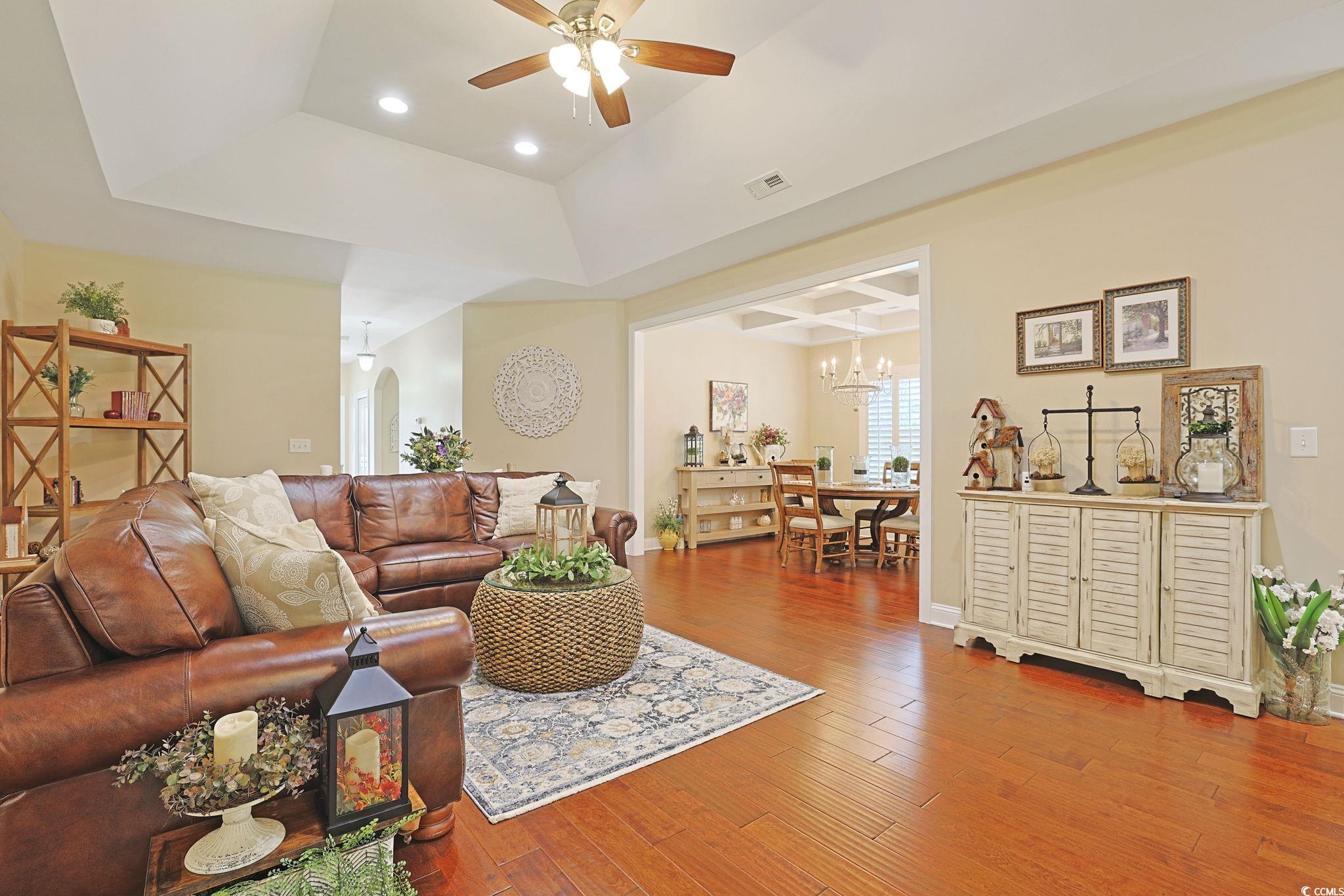 428 Arlington Circle Property Photo 6