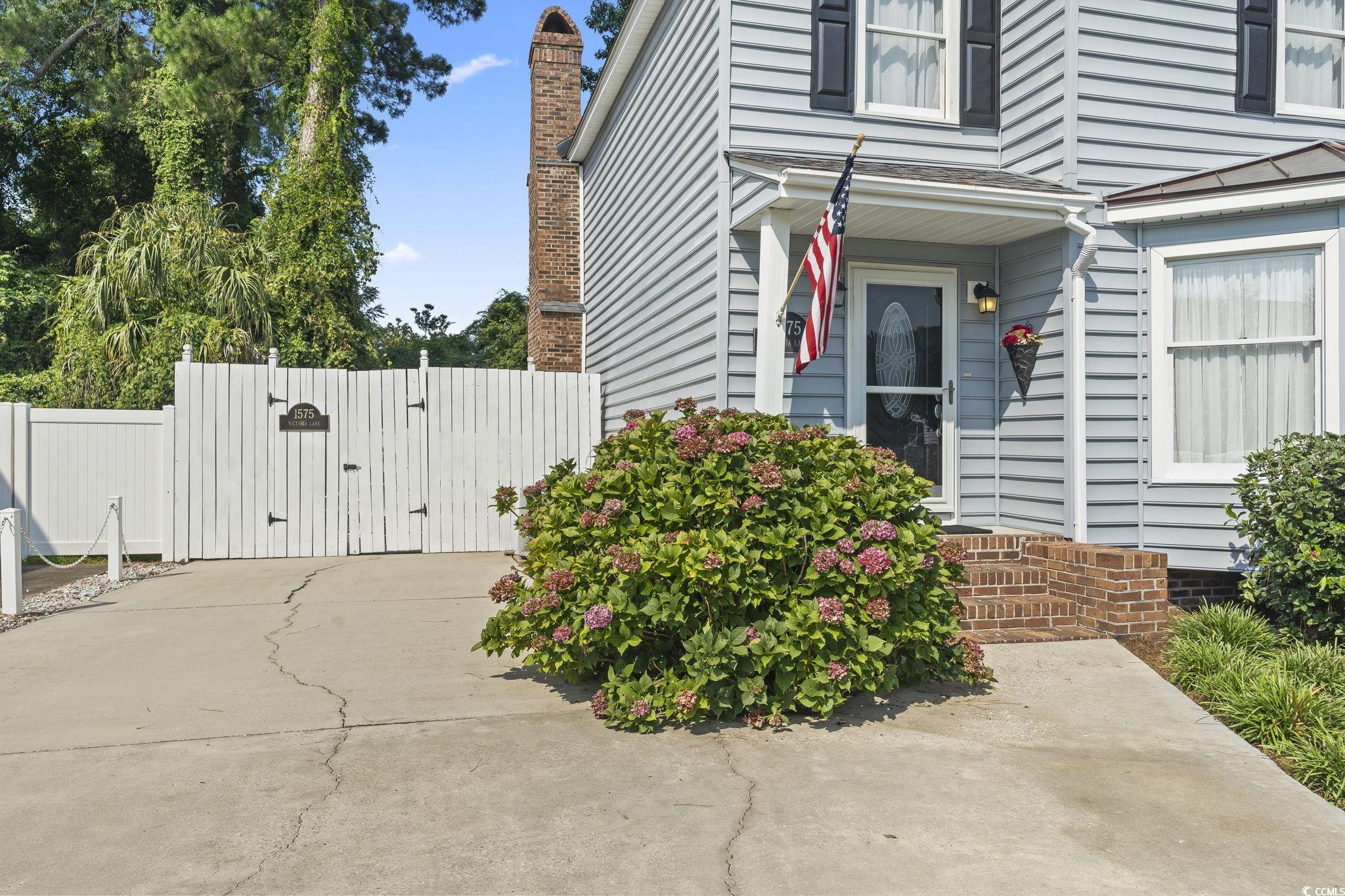 1575 Victoria Ln. Property Photo 35