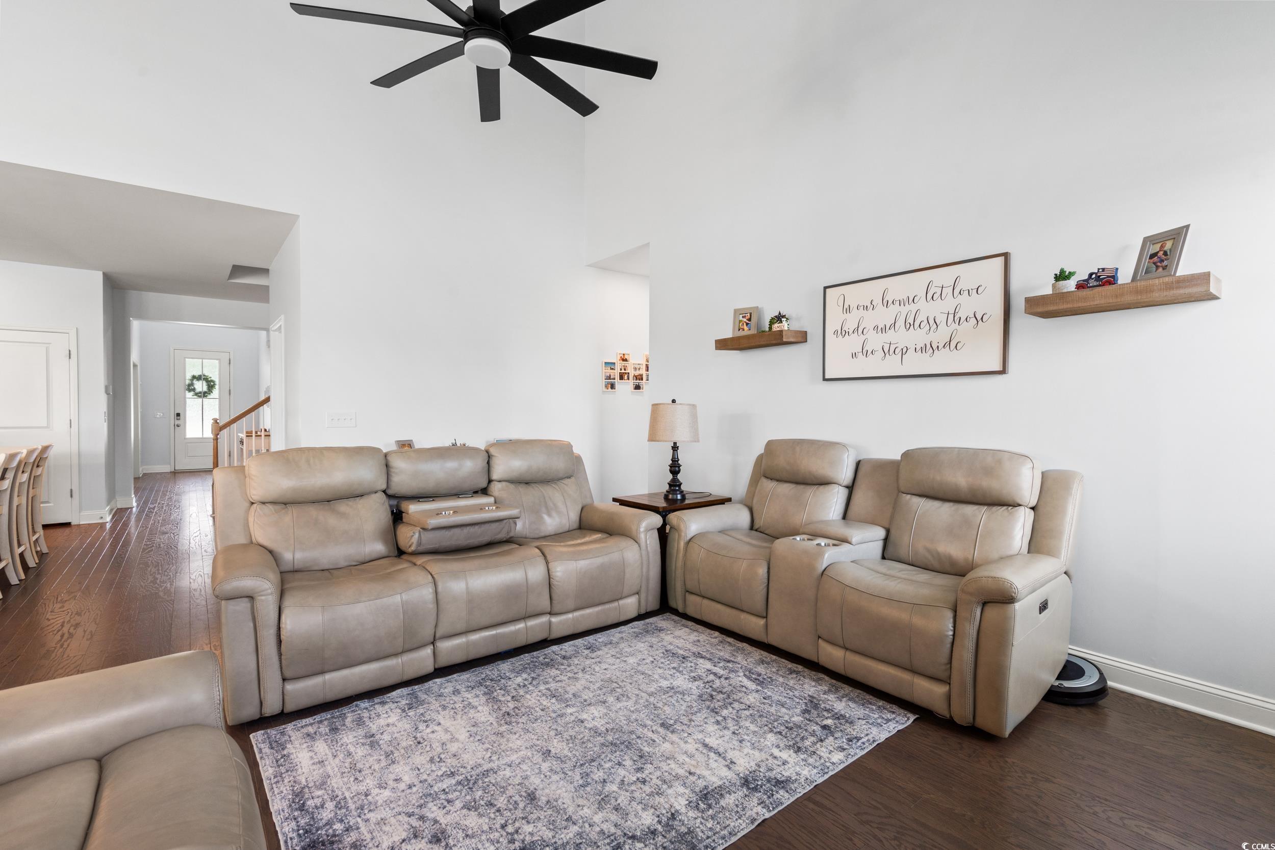 405 Spring View Ct. Property Photo 9