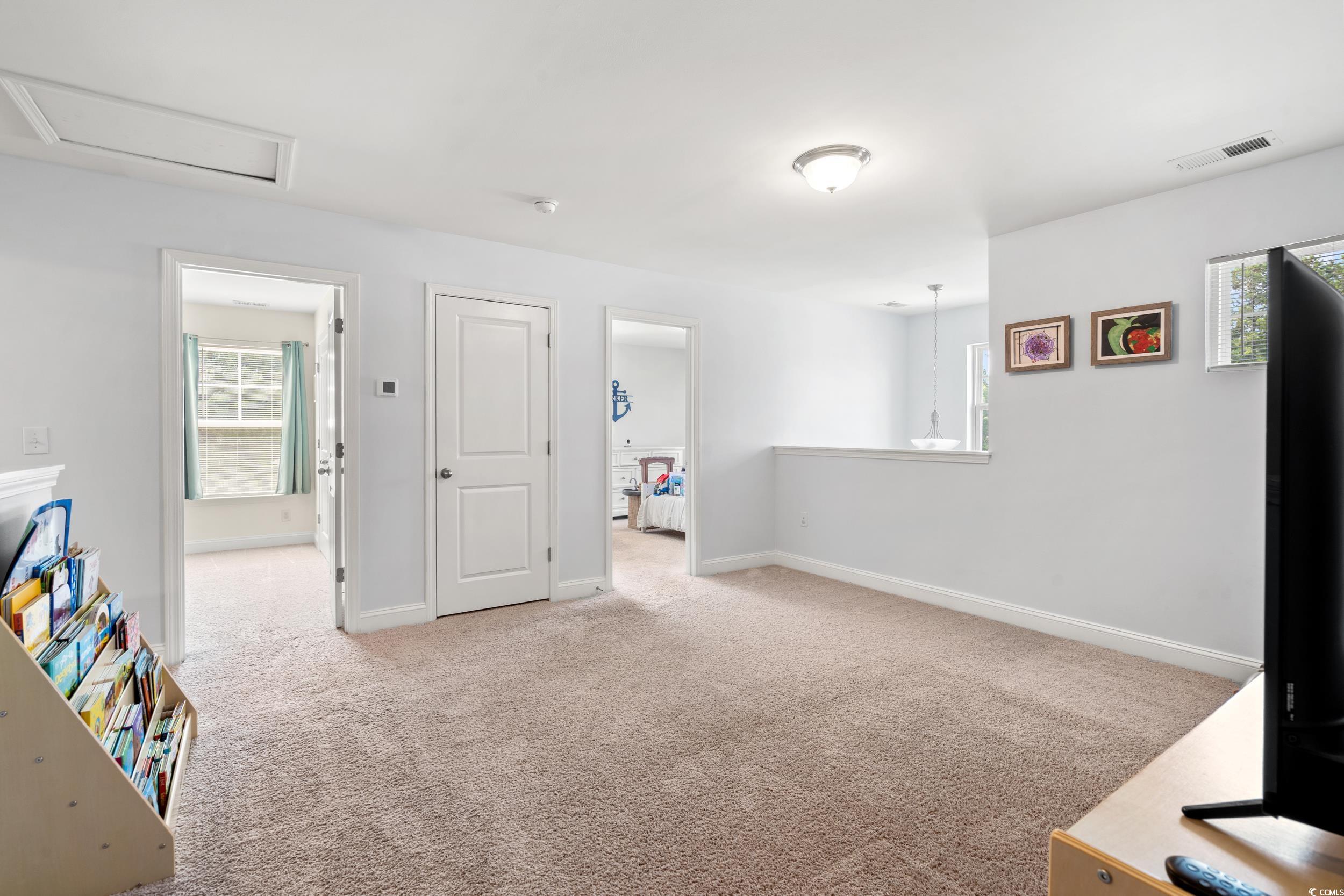 405 Spring View Ct. Property Photo 27