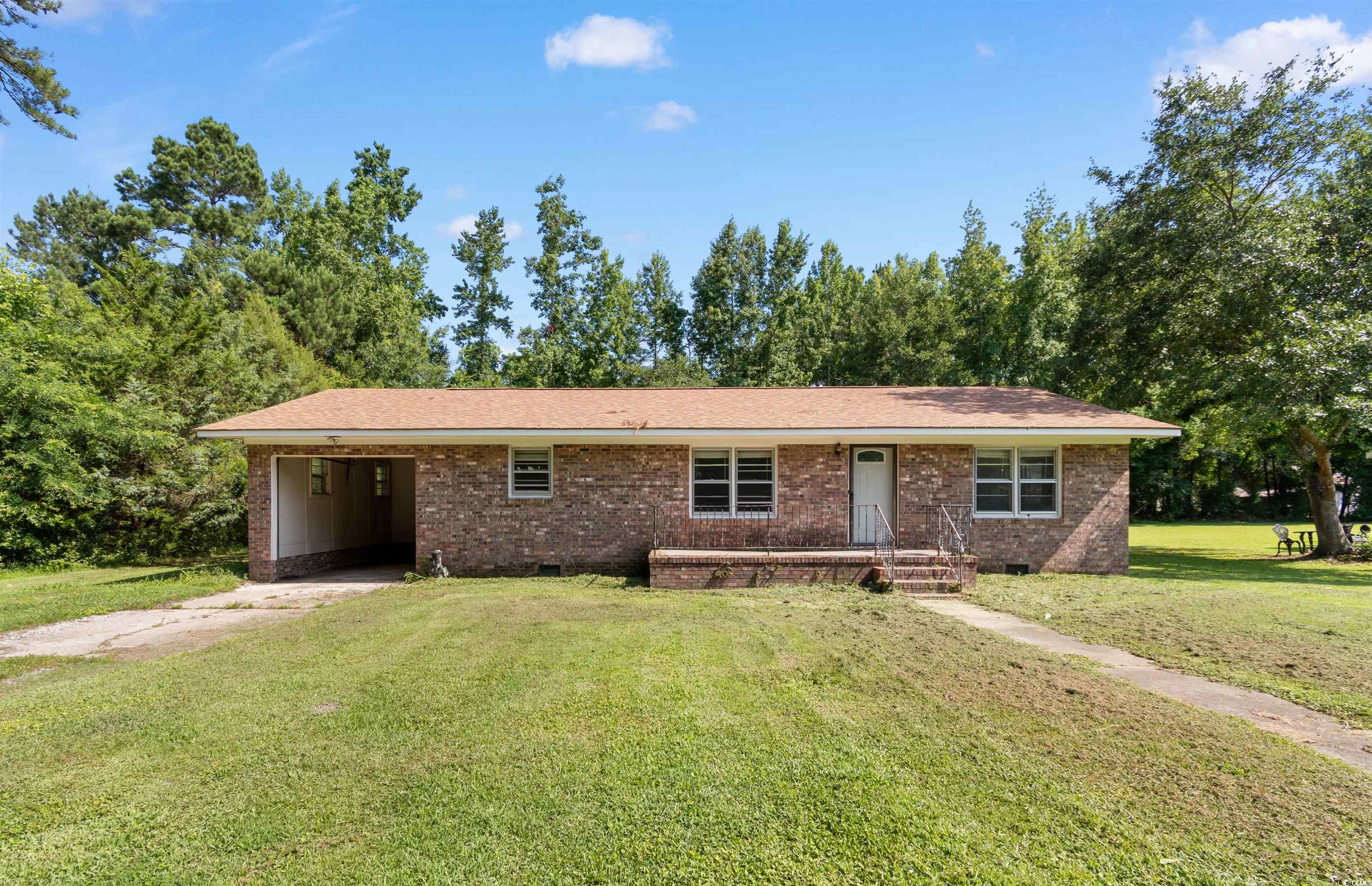 5 Dogwood St. Property Photo 1