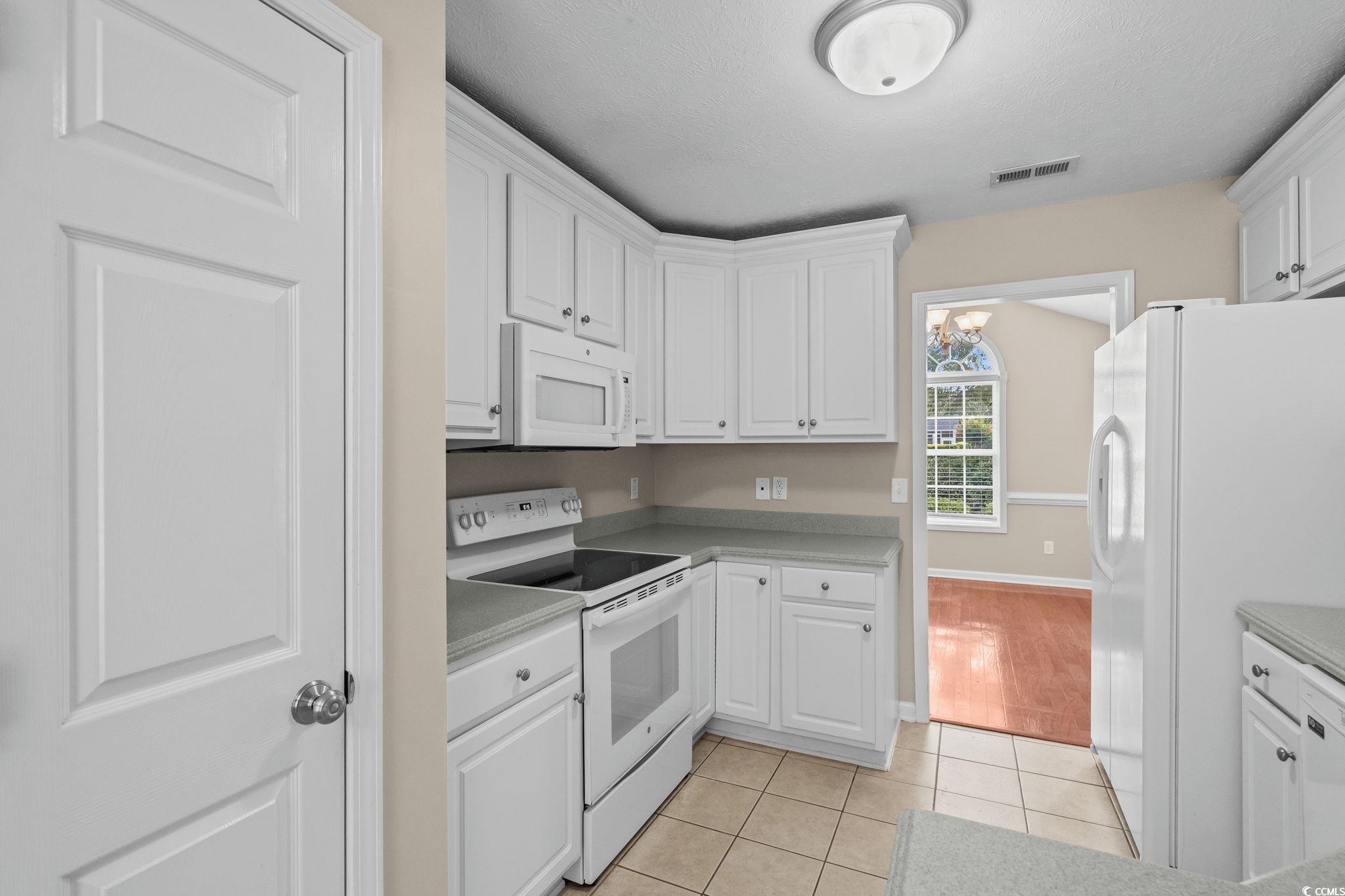 5008 Hayes Bay Ct. Property Photo 9