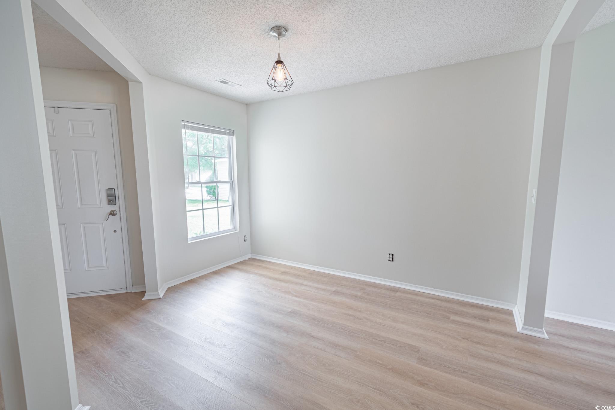 805 Cherry Bark Ct. Property Photo 8