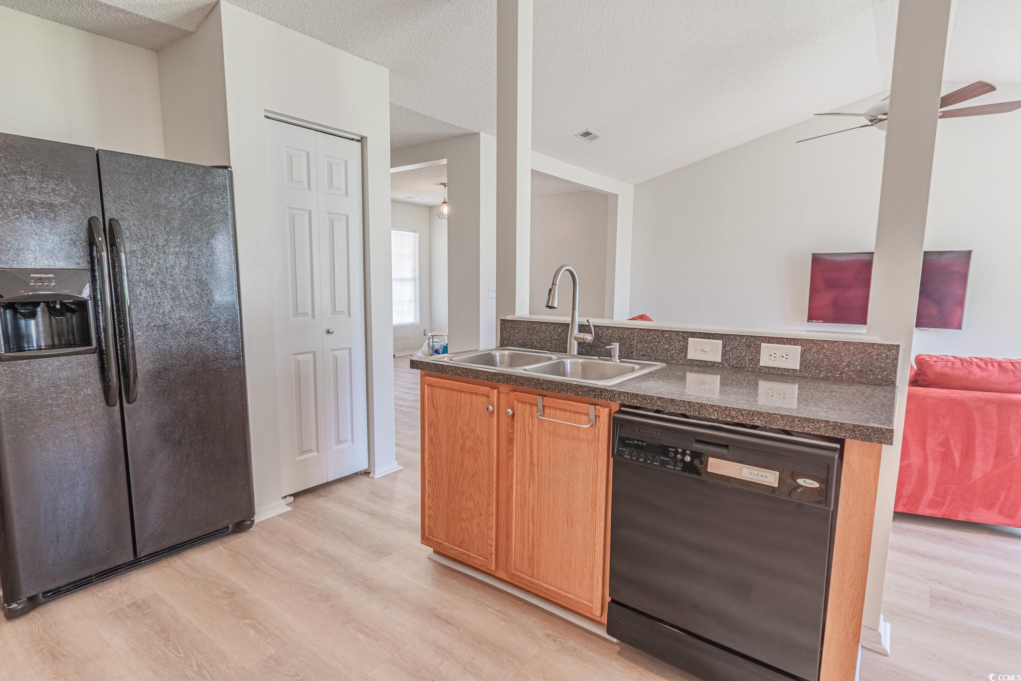 805 Cherry Bark Ct. Property Photo 16