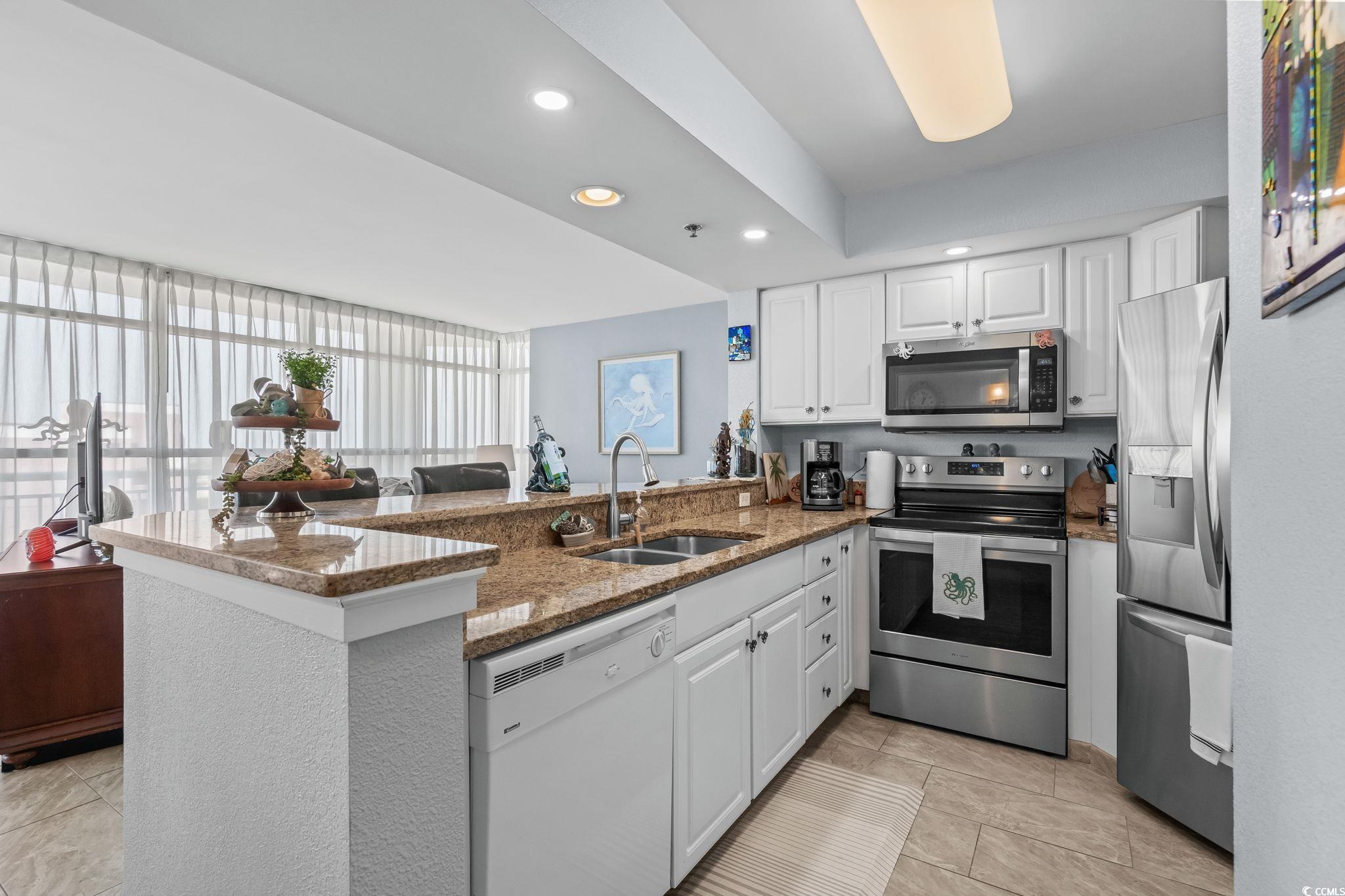 2504 N Ocean Blvd. Property Photo 10