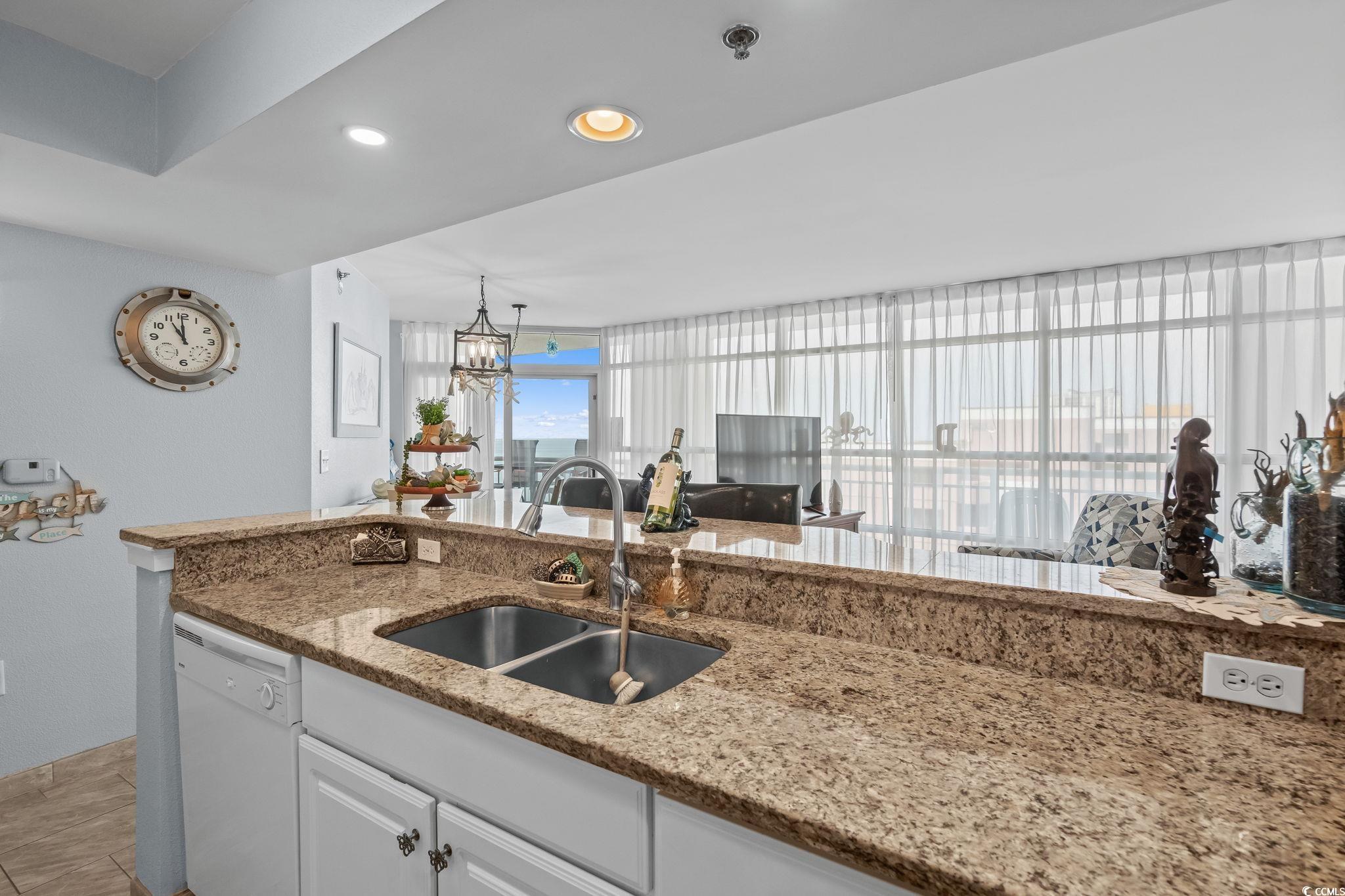 2504 N Ocean Blvd. Property Photo 13