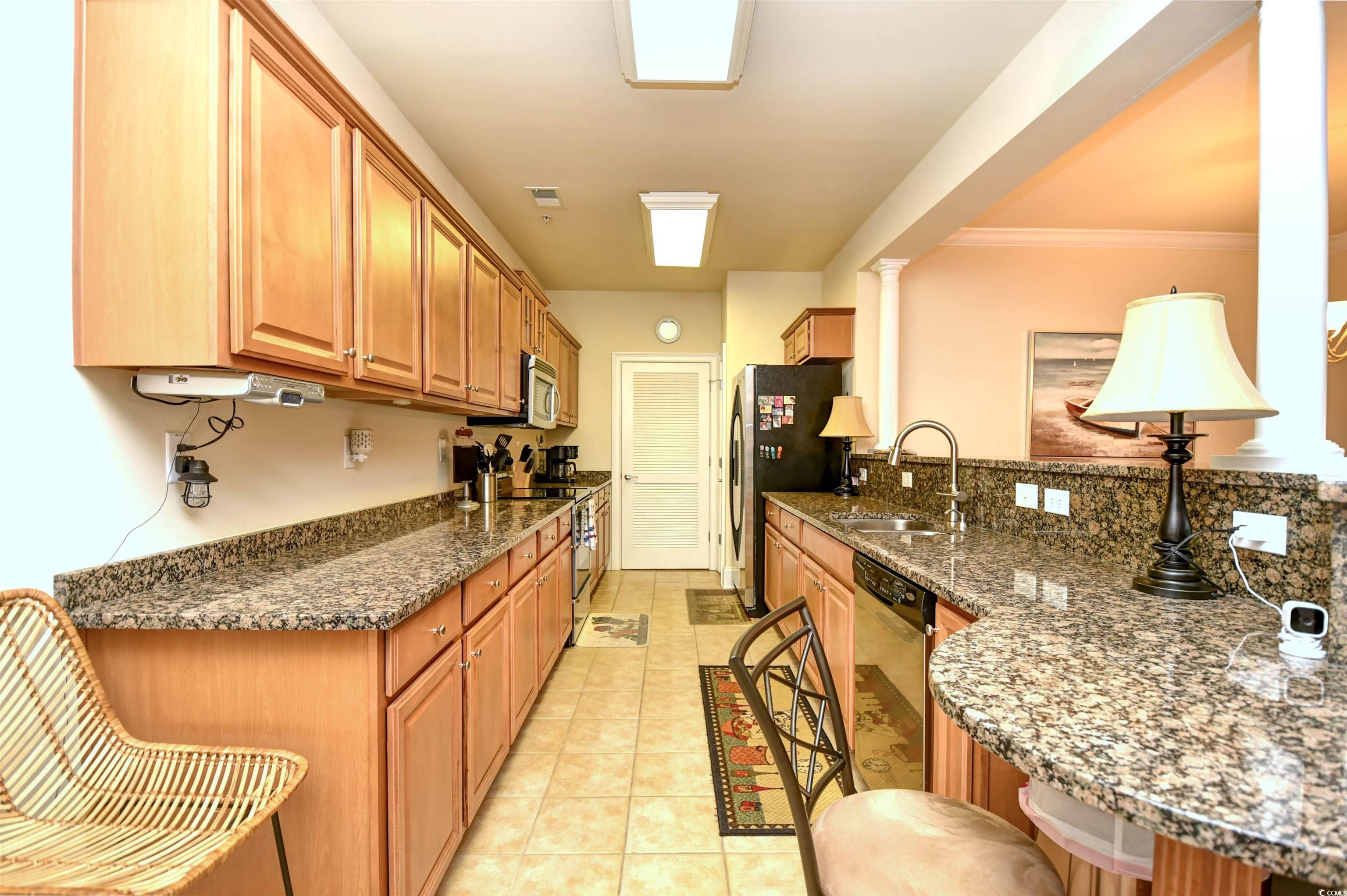 2180 Waterview Dr. Property Photo 5