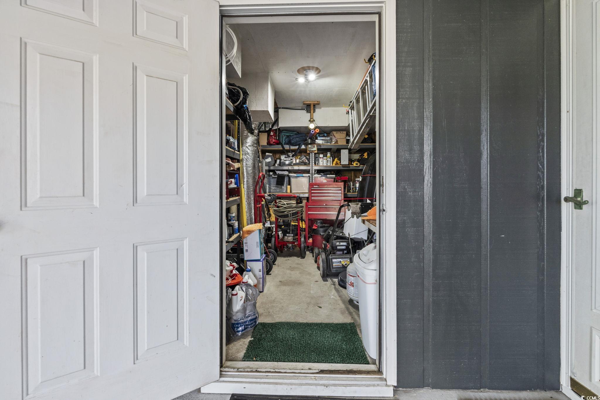 709 Triple Oak Ln. Property Photo 28