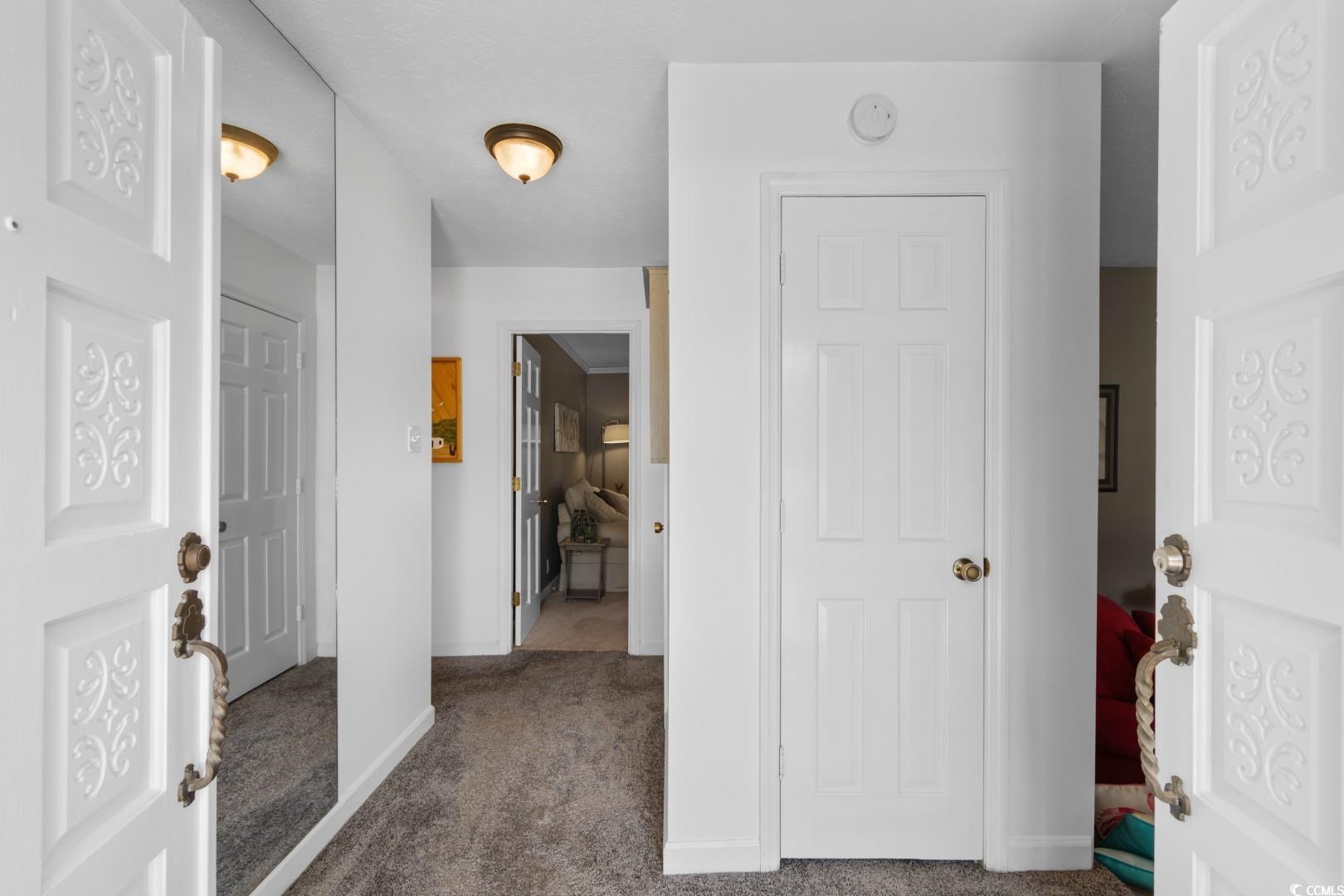 207 Green Lake Dr. Property Photo 2
