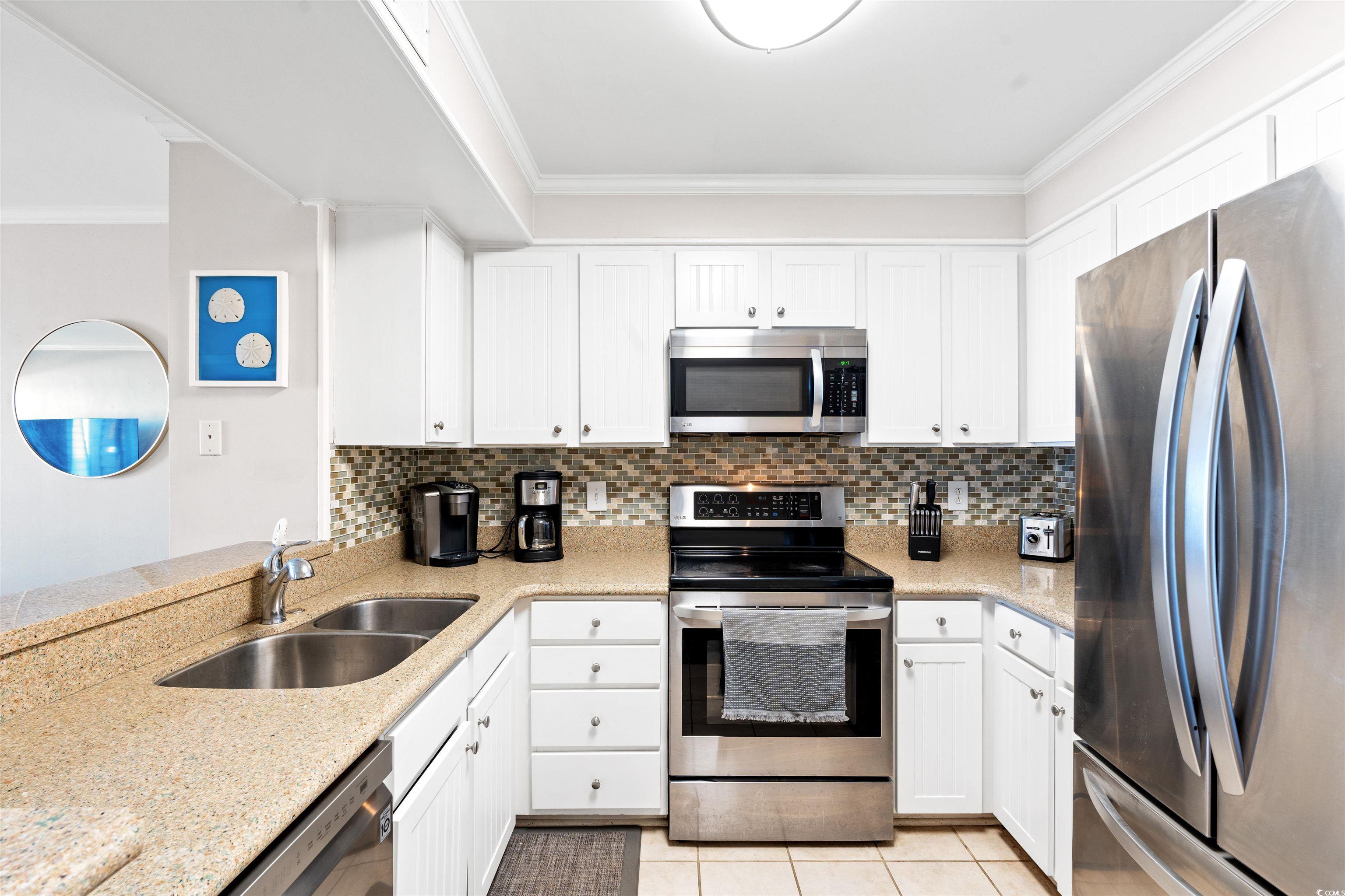 208 N Ocean Blvd. Property Photo 6