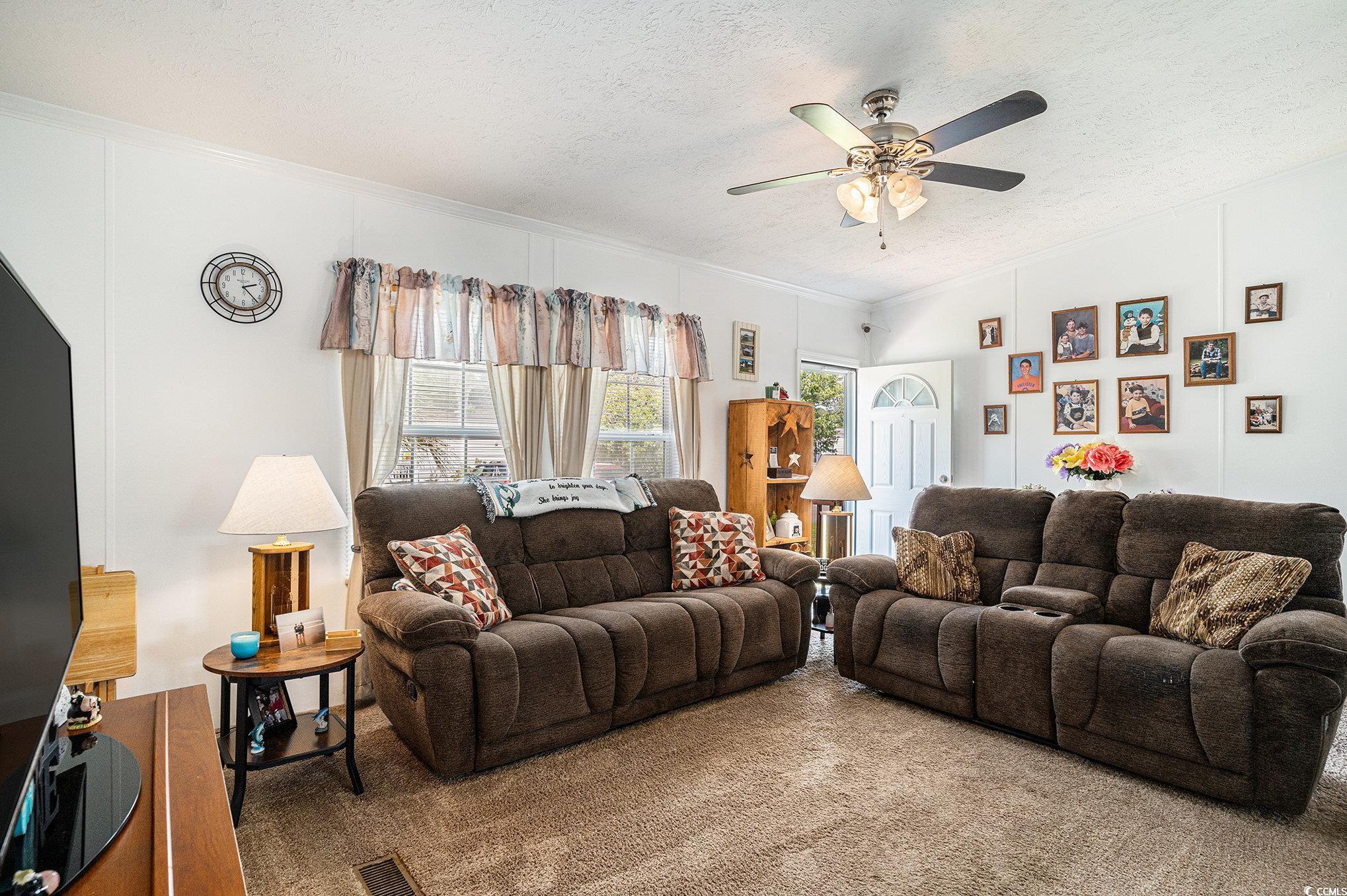 1043 Leebury Ln. Property Photo 10