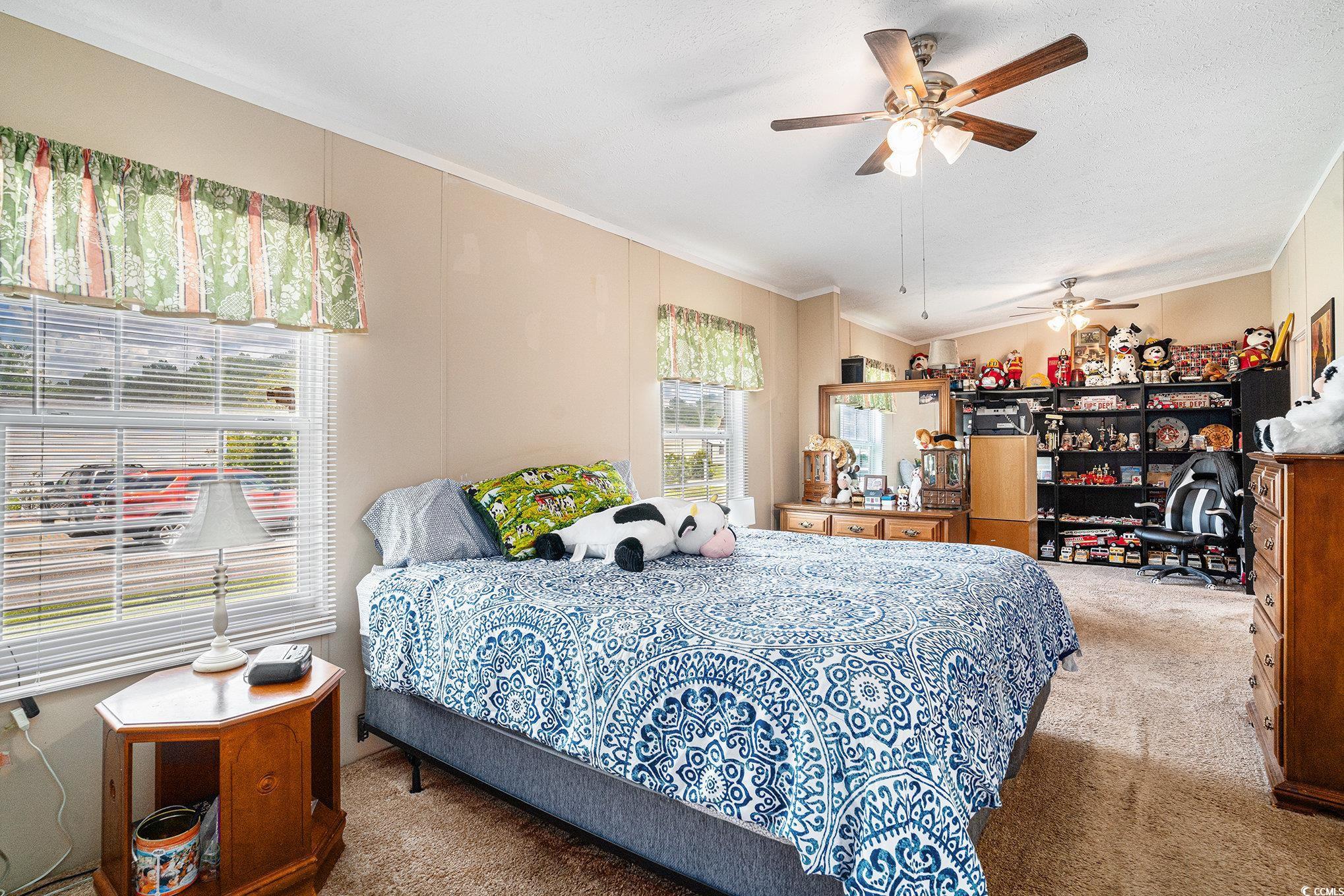 1043 Leebury Ln. Property Photo 13