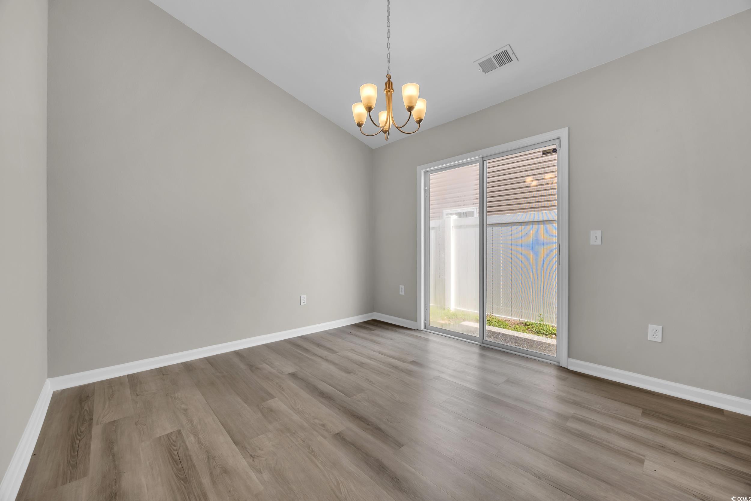 1077 Stoney Falls Blvd. Property Photo 11
