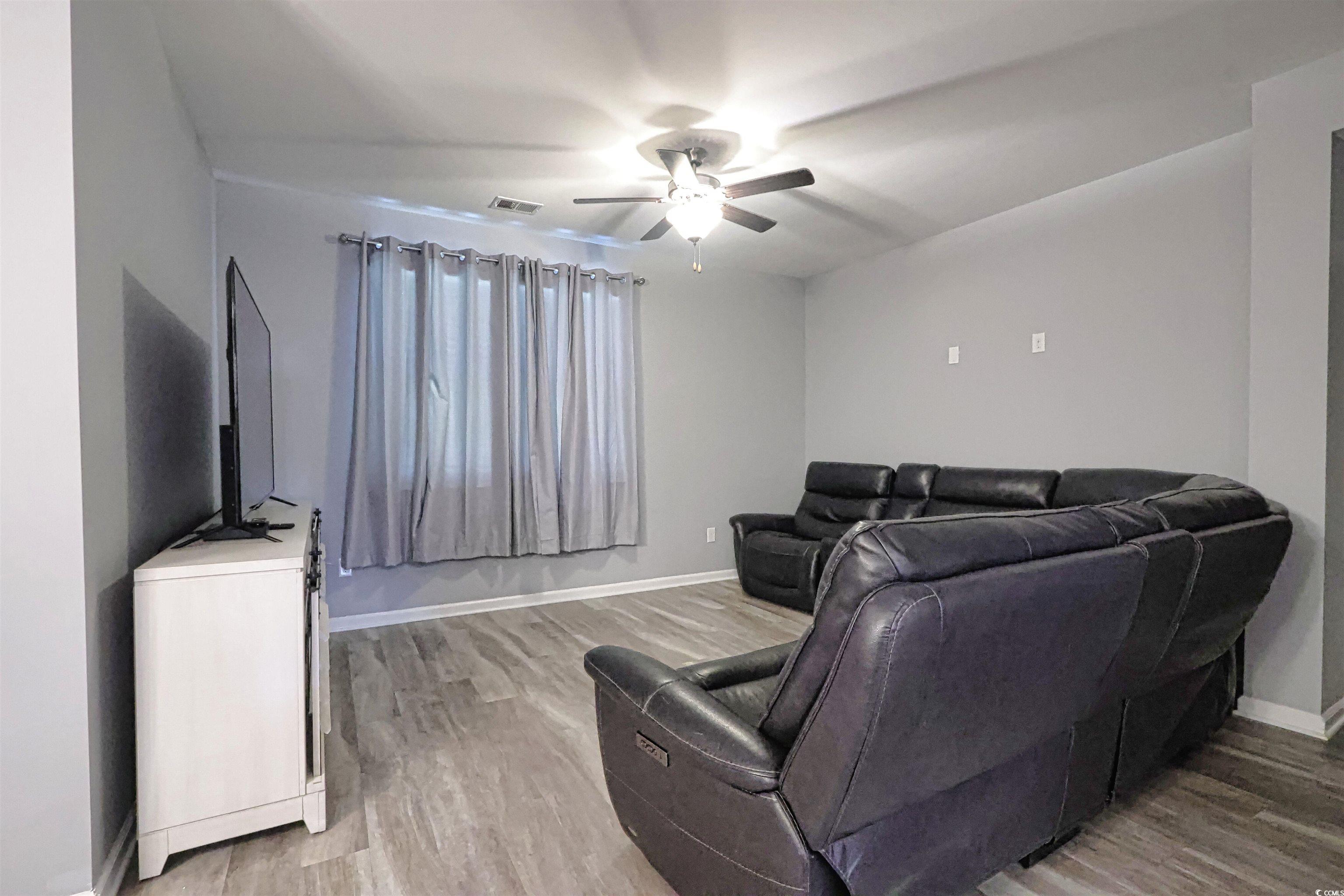 2979 Skylar Dr. Property Photo 5
