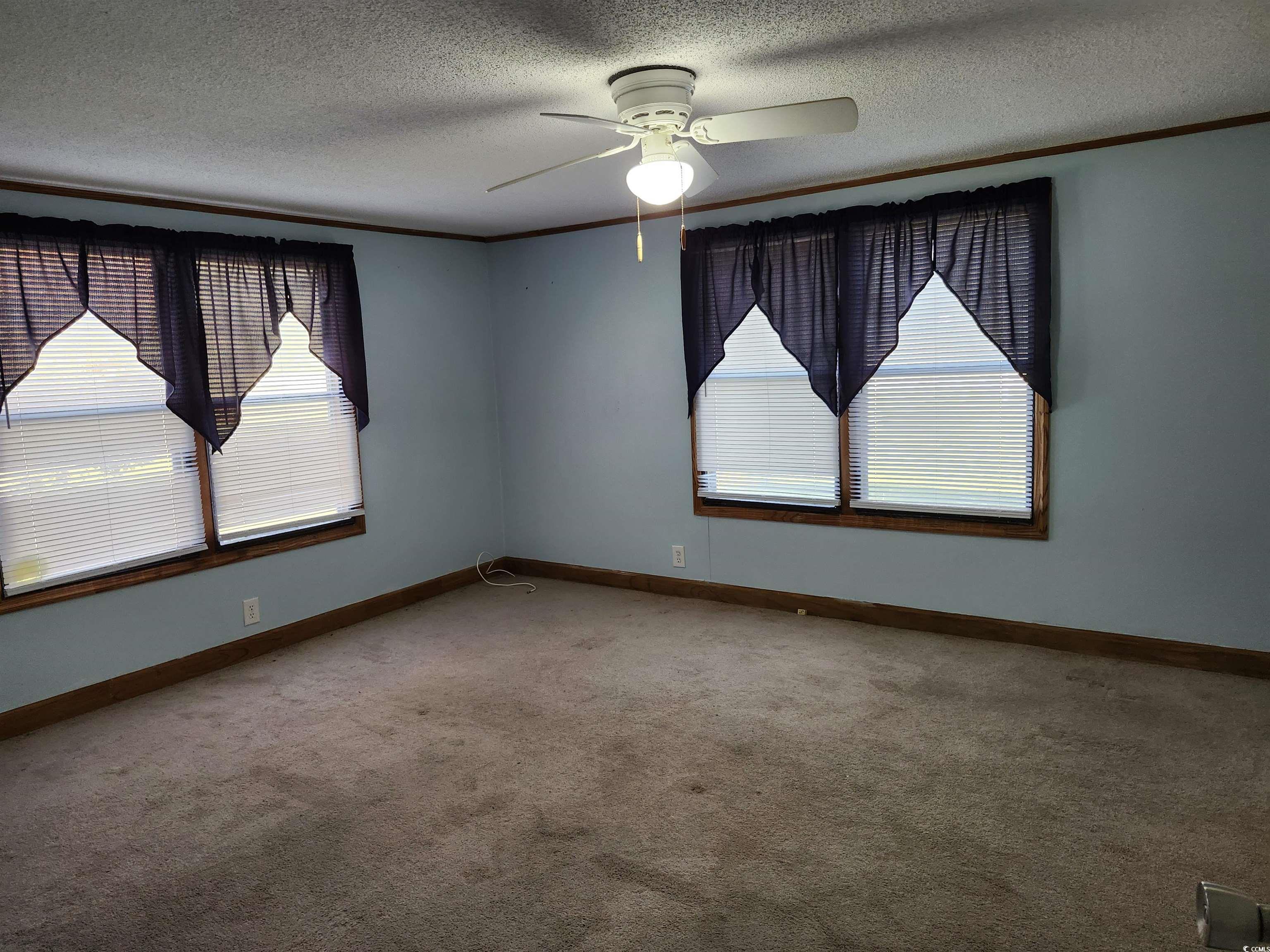 6034 Woodhurst Dr. Property Photo 9