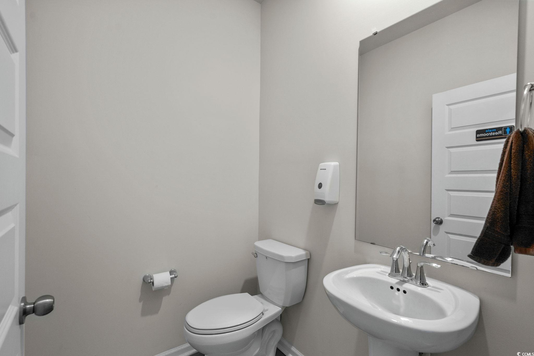 4148 Da Vinci Dr. Property Photo 18