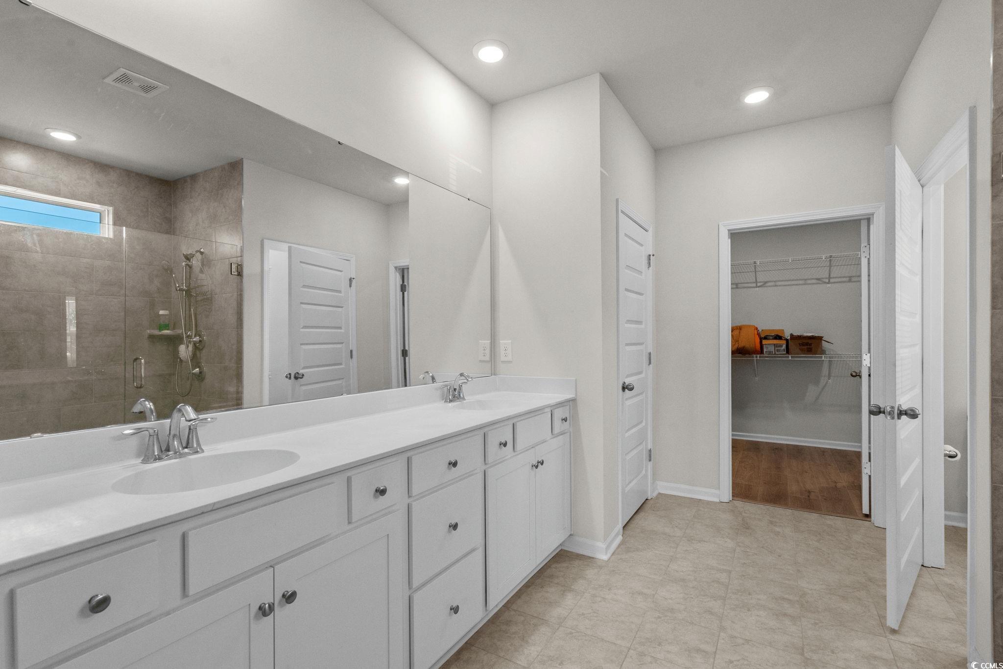 4148 Da Vinci Dr. Property Photo 21